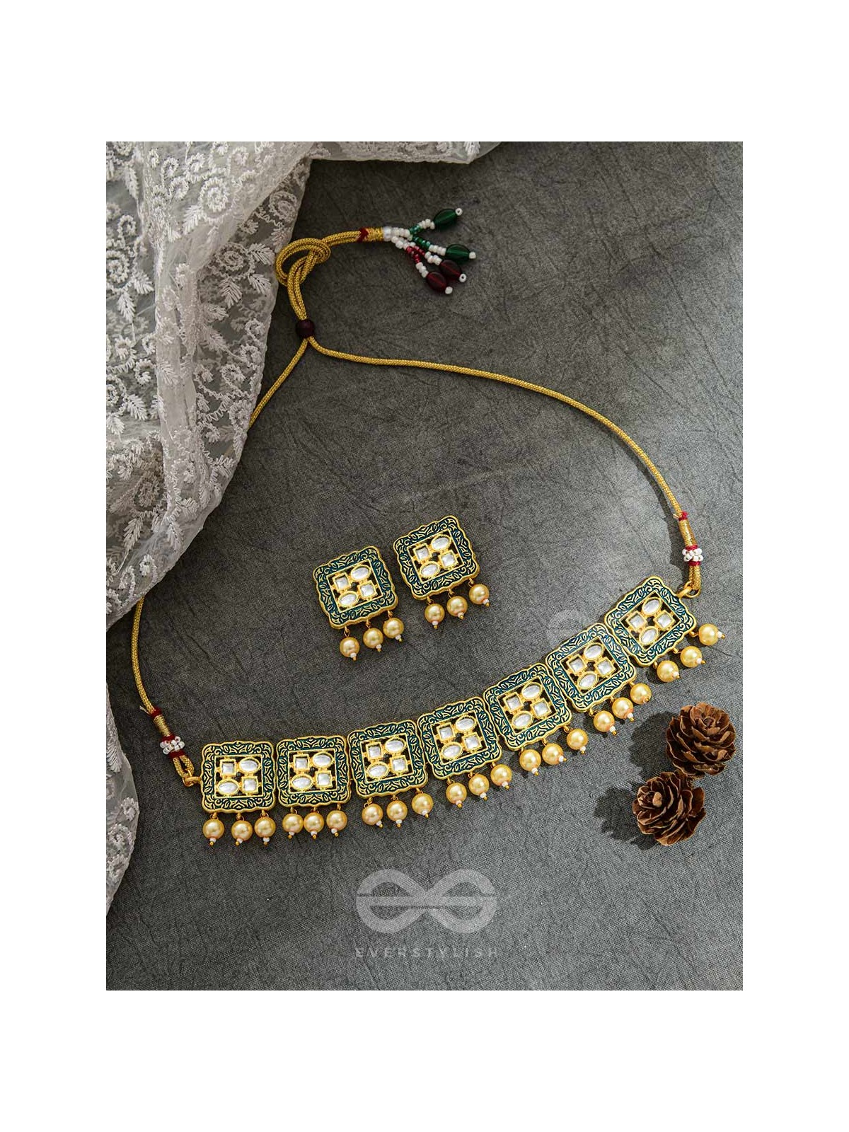 The Windows of Opulence - Set of Statement Choker and Earrings( PINE)