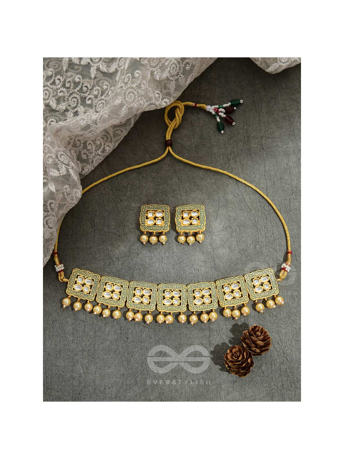 THE WINDOWS OF OPULENCE - SET OF STATEMENT CHOKER AND EARRINGS(Artichoke green)