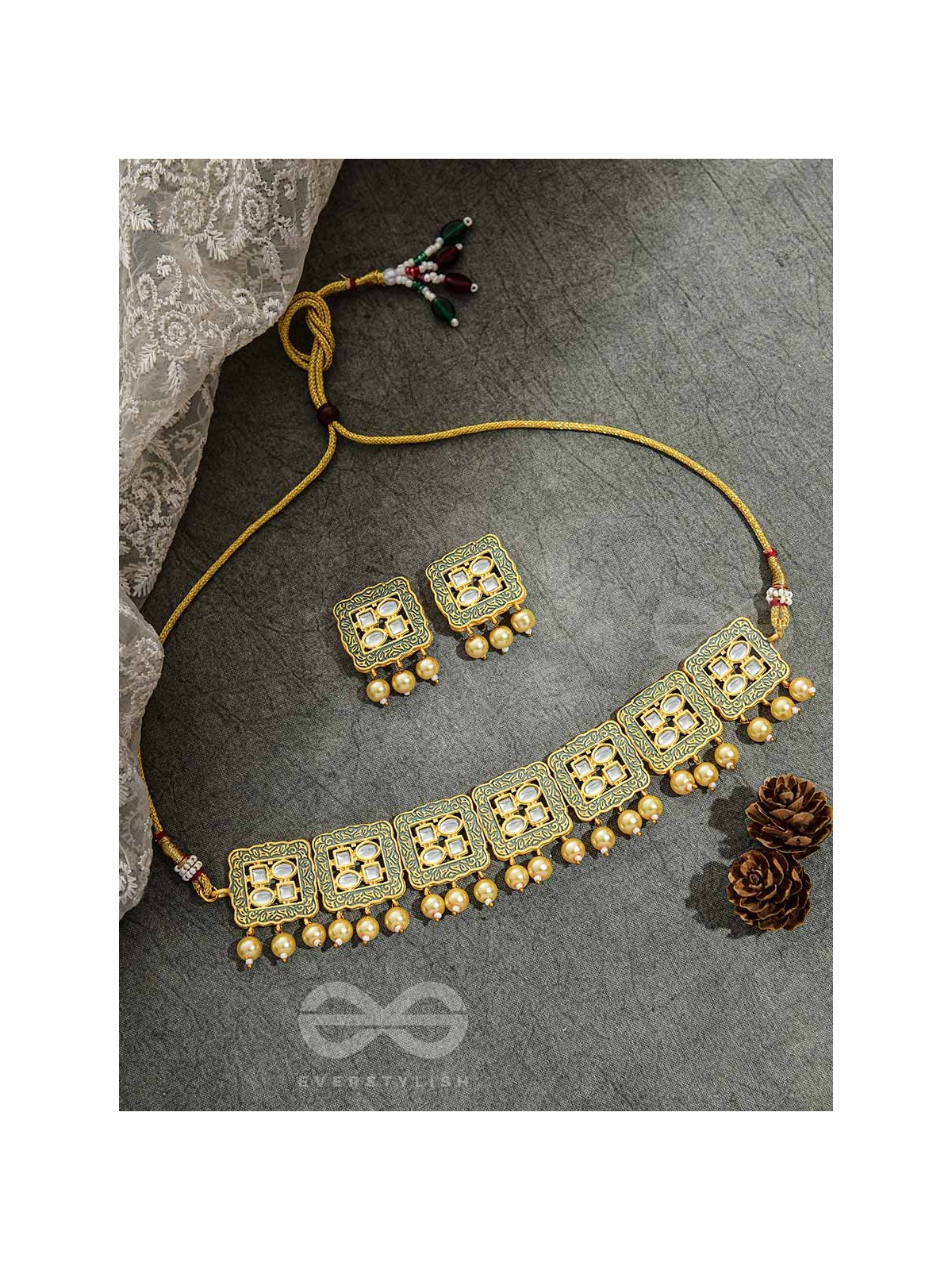 THE WINDOWS OF OPULENCE - SET OF STATEMENT CHOKER AND EARRINGS(Artichoke green)