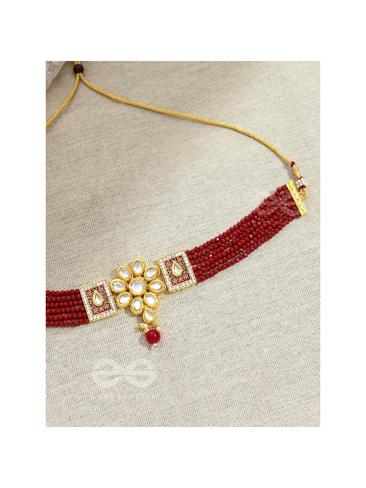 THE ETHERAL ELEGANCE - SET OF STATEMENT CHOKER AND EARRINGS (BERRY )