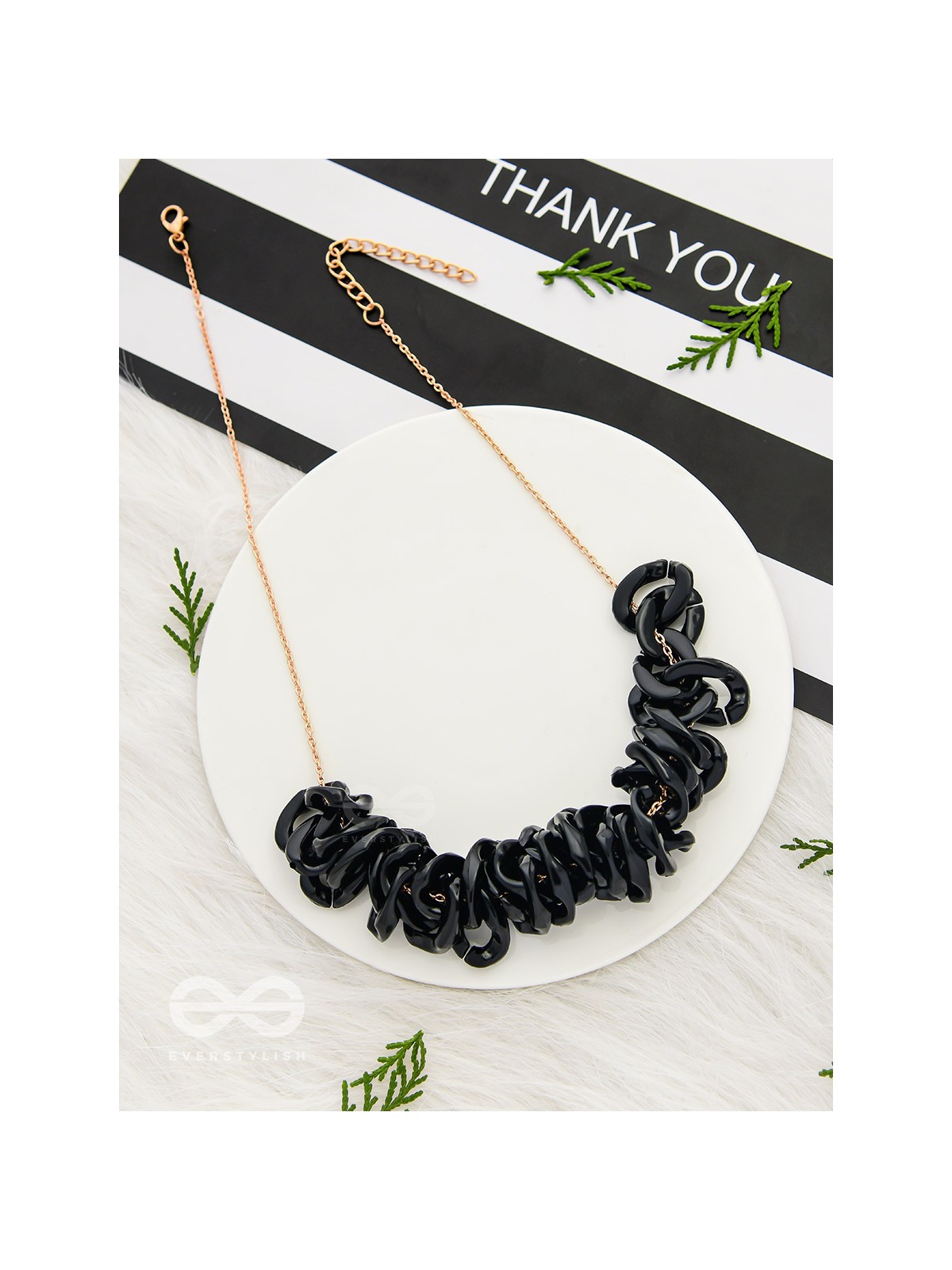 A Chunk of Chic- Golden Statement Neckpiece