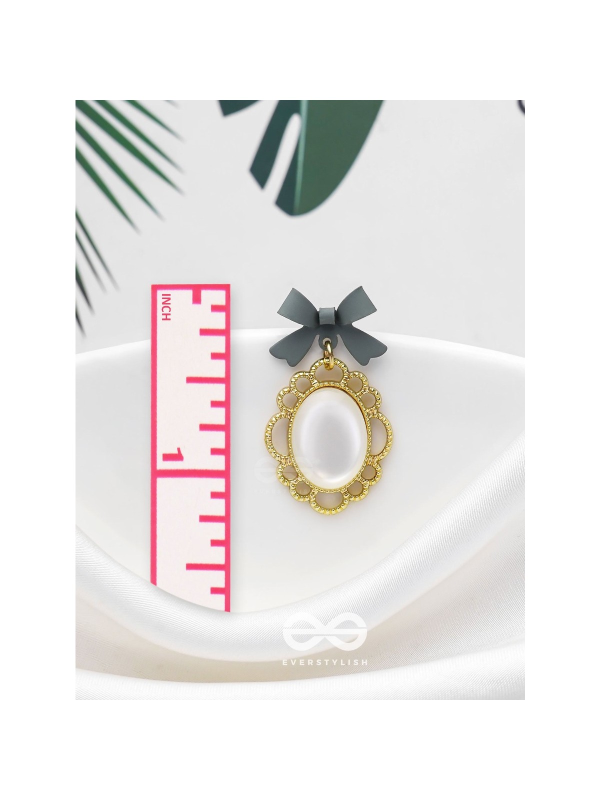 Princess Bow Frames- Grey and Golden Earrings