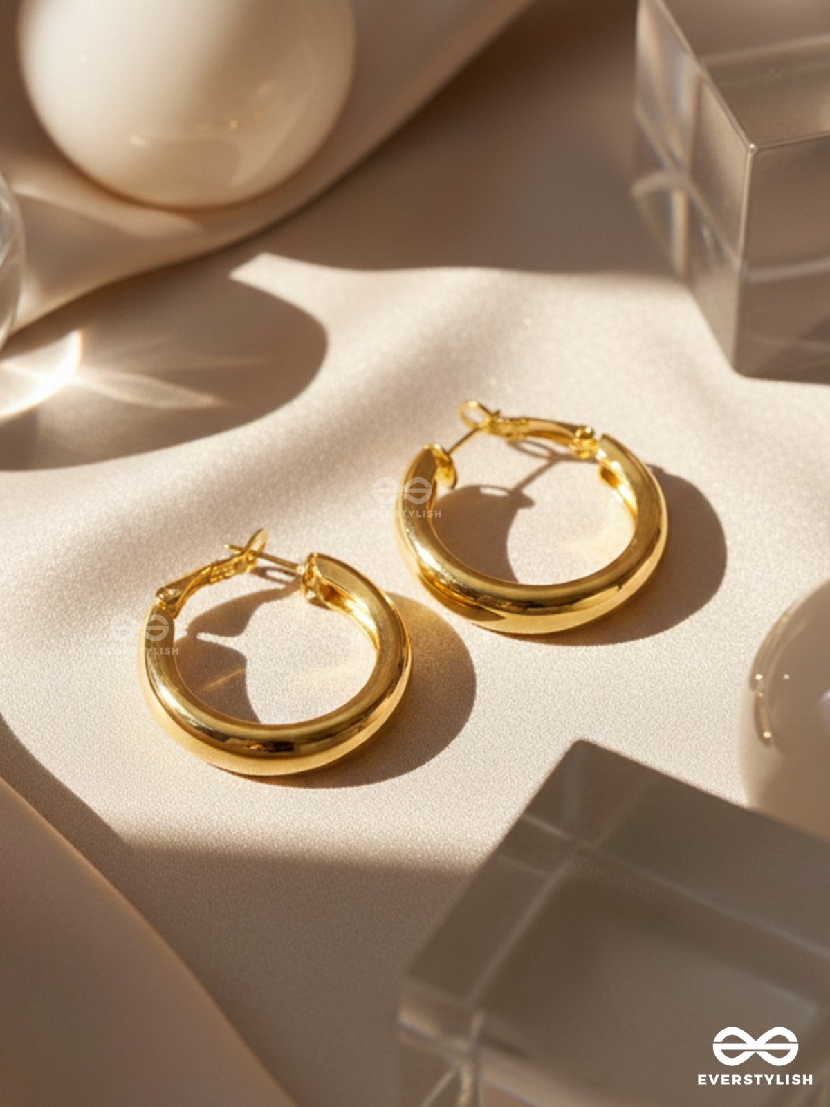Twinkling Orbits- Golden Hoop Earrings