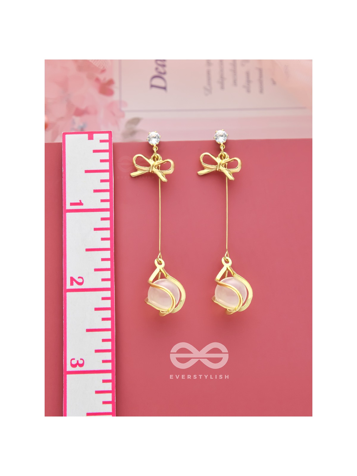 The Golden Globe Star- Elegant Golden Earrings