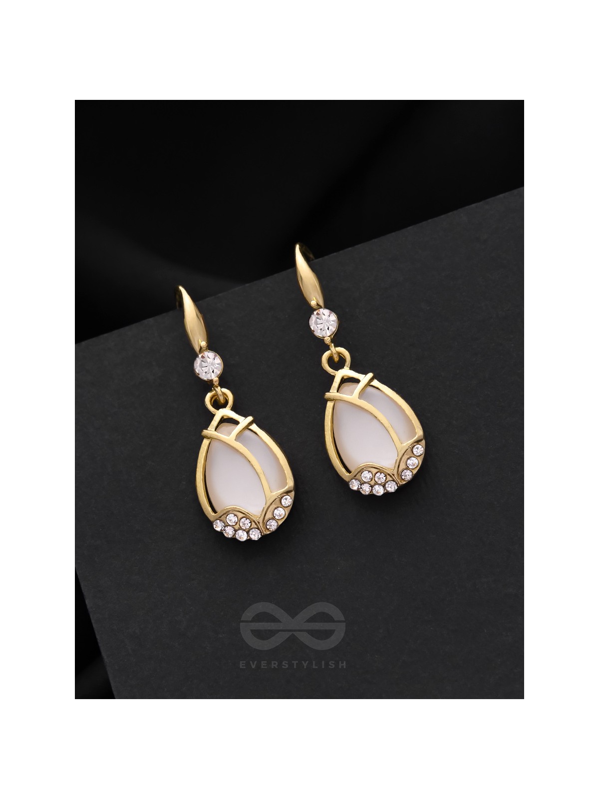 The Arctic Rain- Golden Rhinestones Earrings