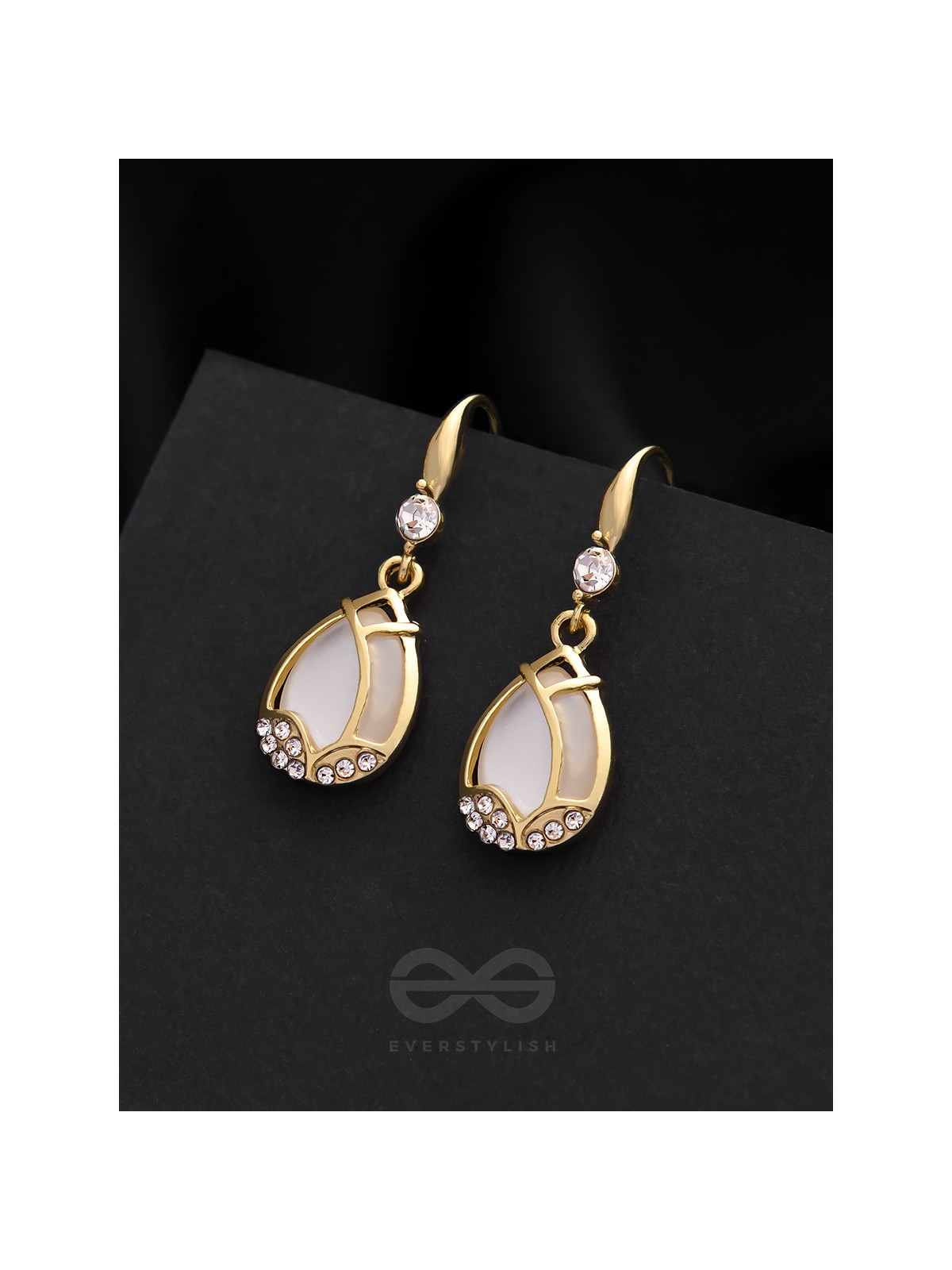The Arctic Rain- Golden Rhinestones Earrings