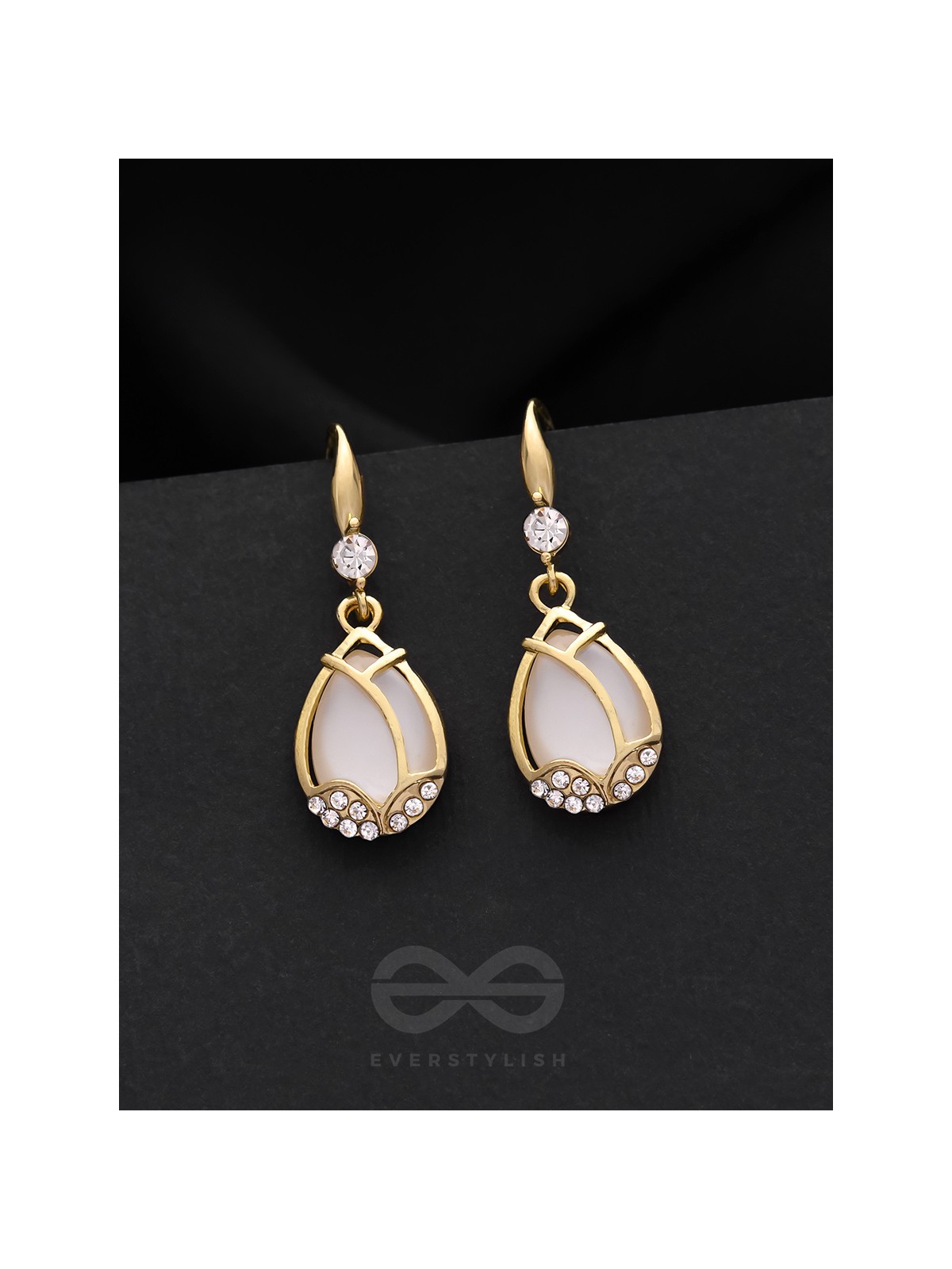 The Arctic Rain- Golden Rhinestones Earrings