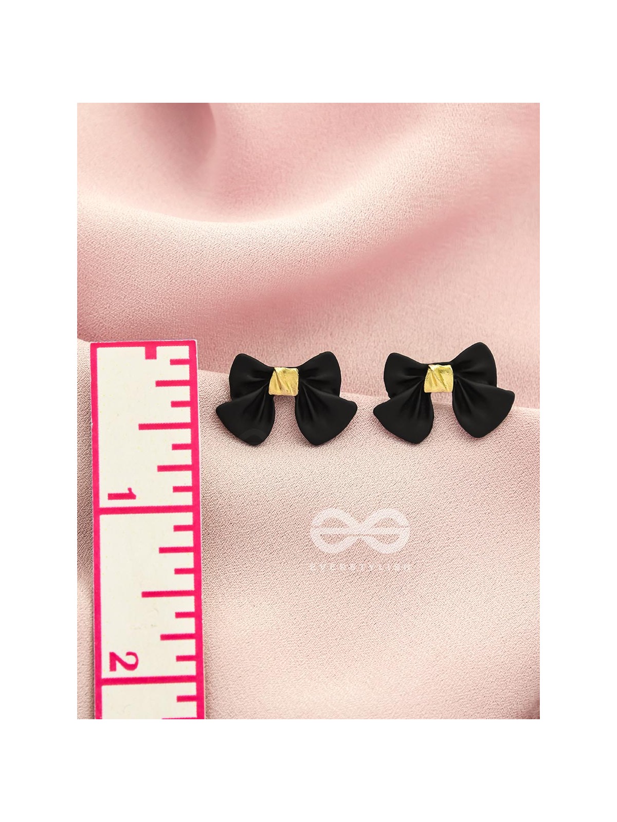 The Bow-Wow- Black and Golden Earrings