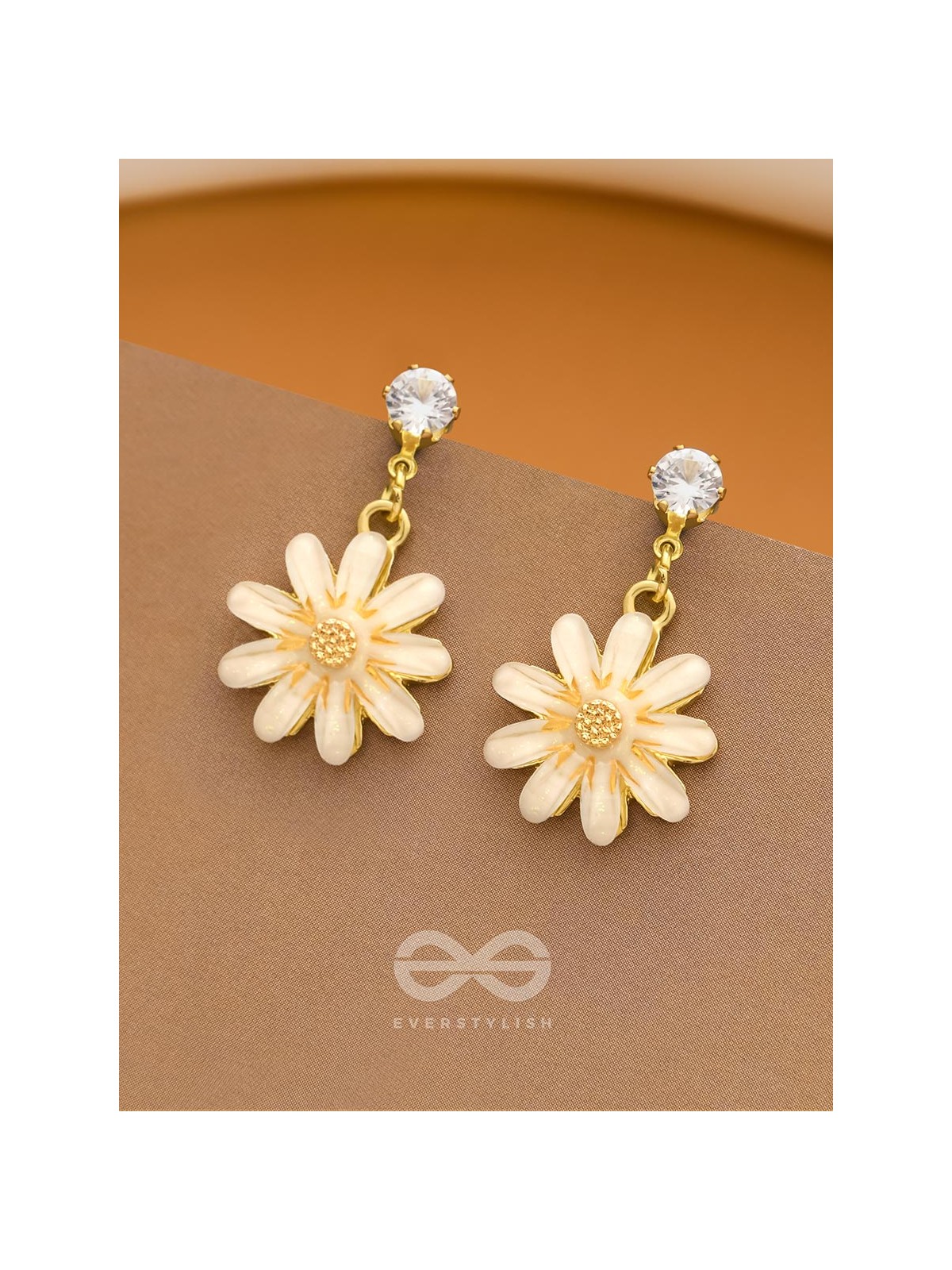 The Snowdrop- Cute Golden Earrings (Chiffon White)