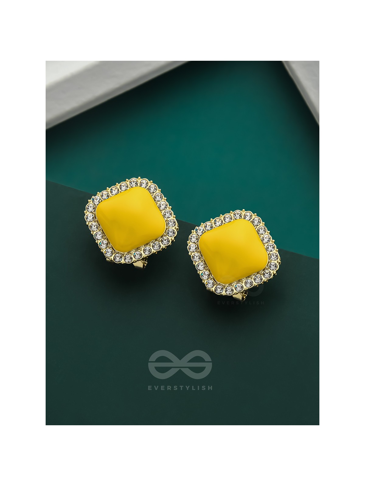 The Flaming Cube- Golden Rhinestones Earrings (Bright Yellow)