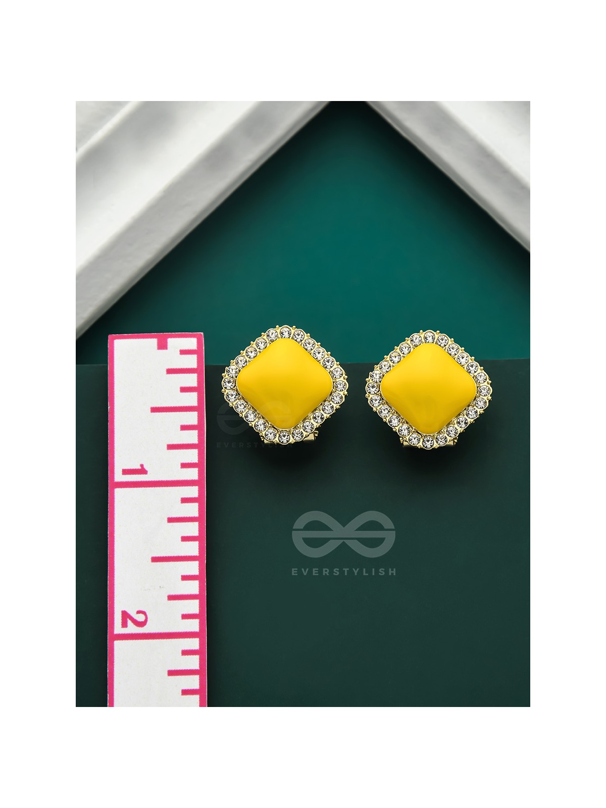 The Flaming Cube- Golden Rhinestones Earrings (Bright Yellow)