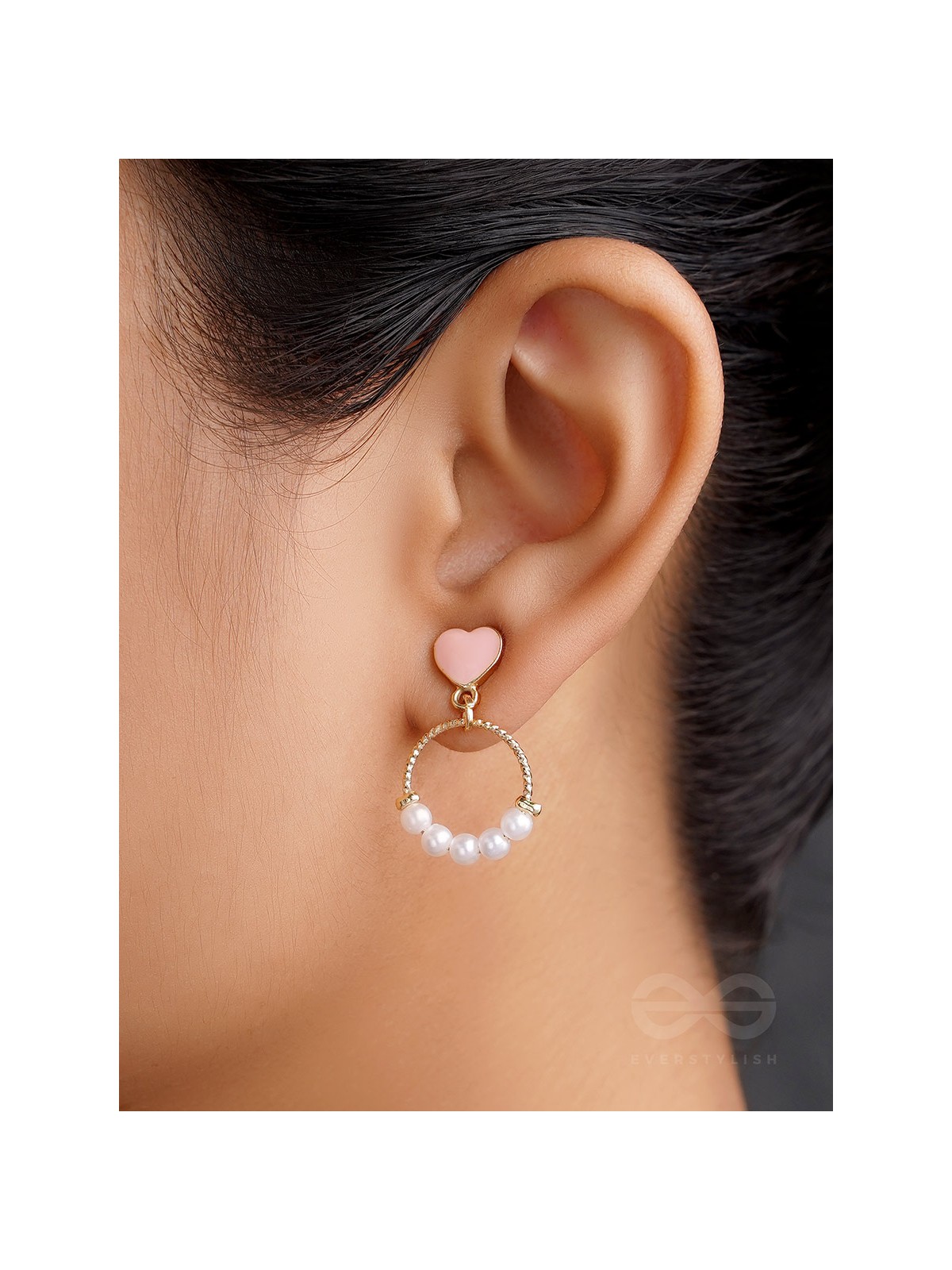 The Frosted Ring- Golden Pearl Earrings