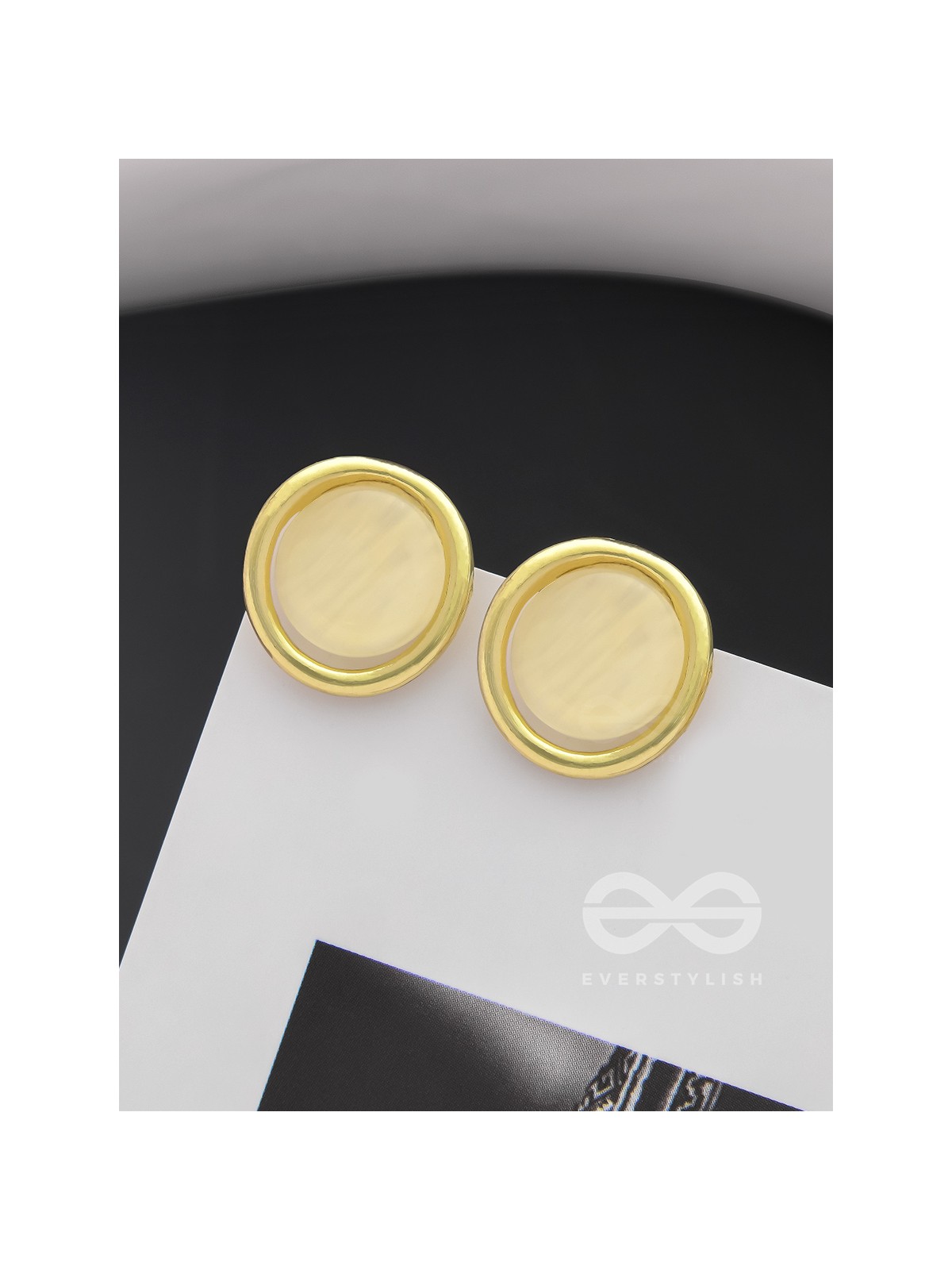 The Golden Sunrise- Golden Stud Earrings (Cream White)