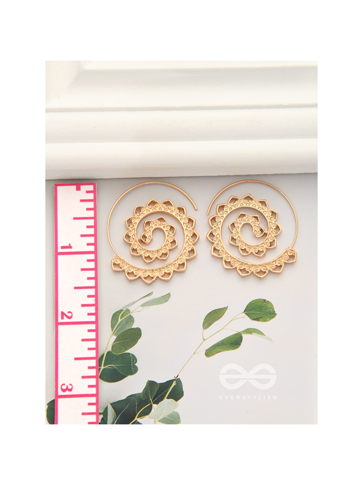 The Flaming Spiral- Chic Golden Earrings