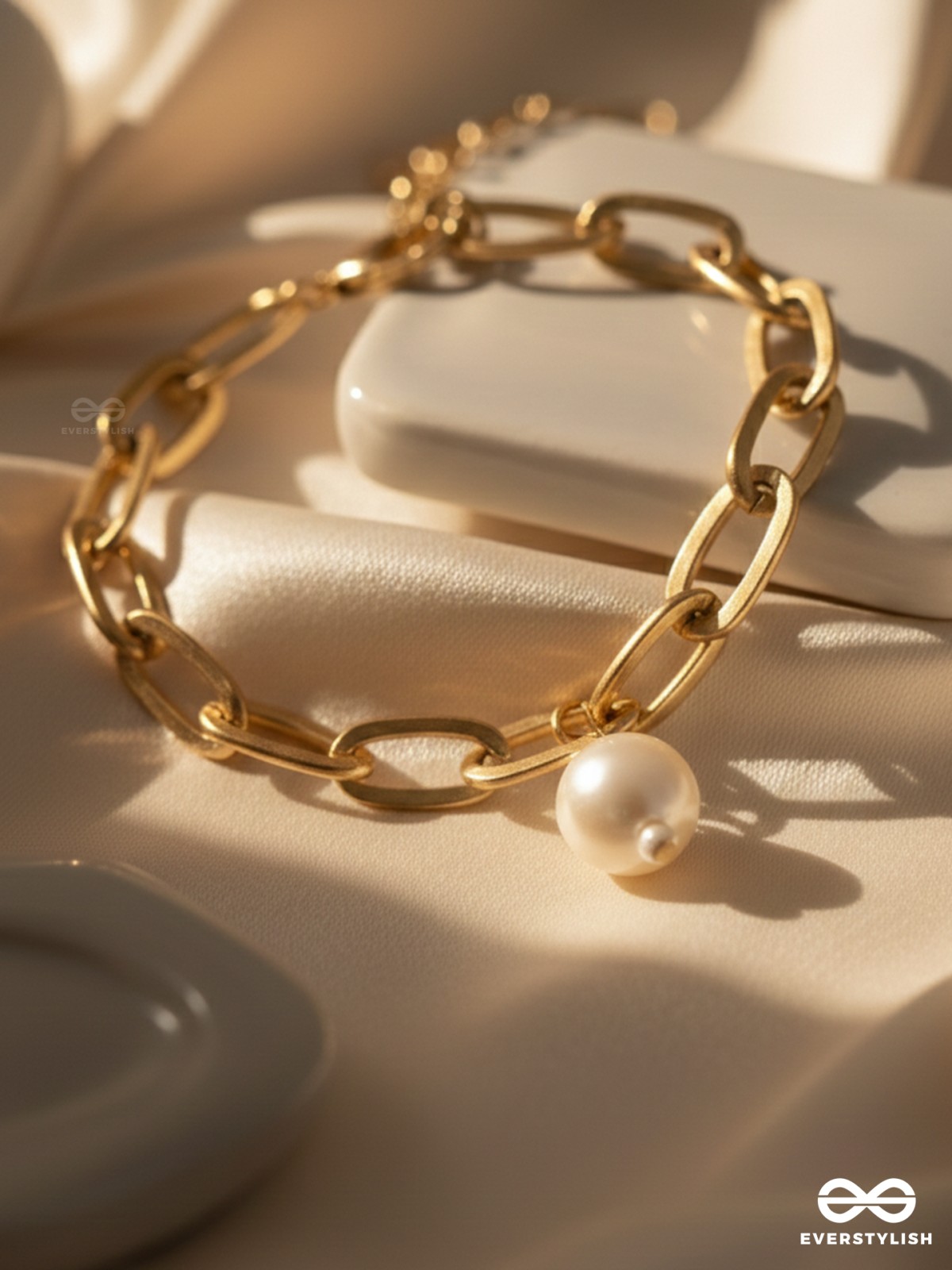 The Linkin Pearl- Golden Pearl Bracelet