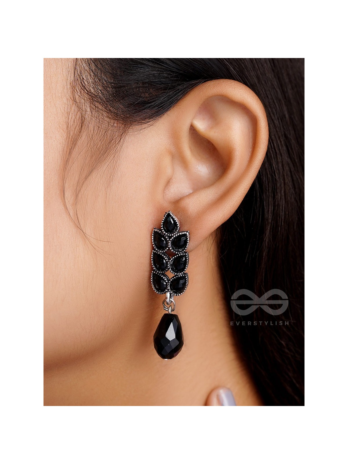 The Grapevine- Embellished Oxidized Earrings (Black)