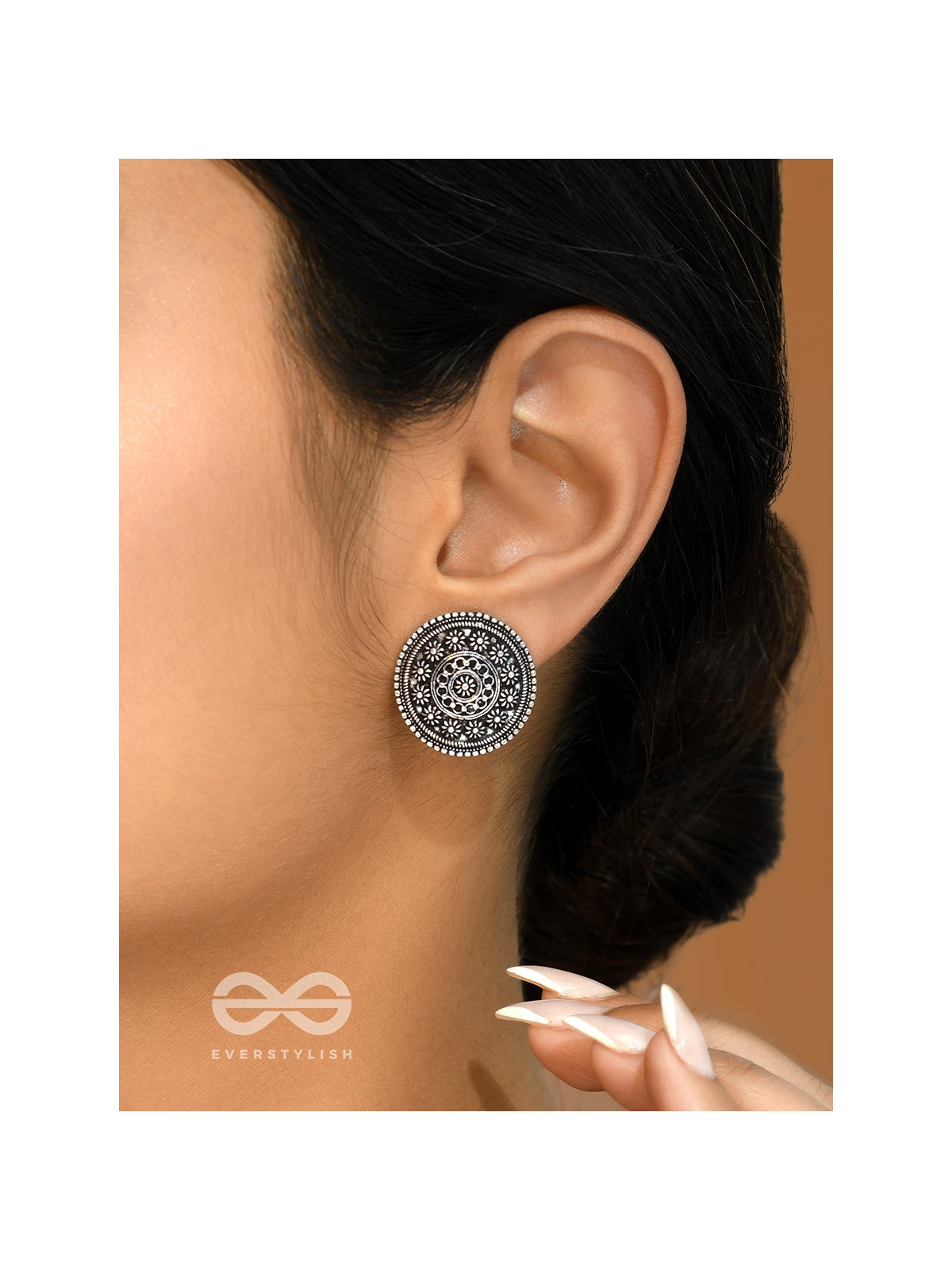 The Ebony Flowerbeds- Oxidised Stud Earrings