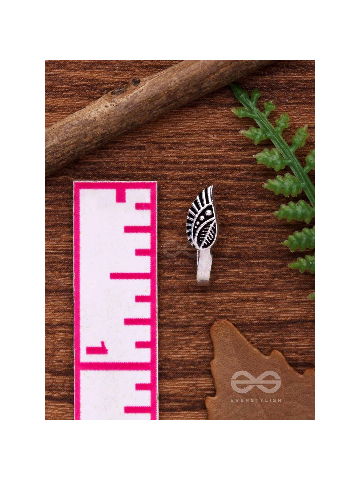 LEAFY WHISPERS - OXIDISED NON-PIERCED NOSERING