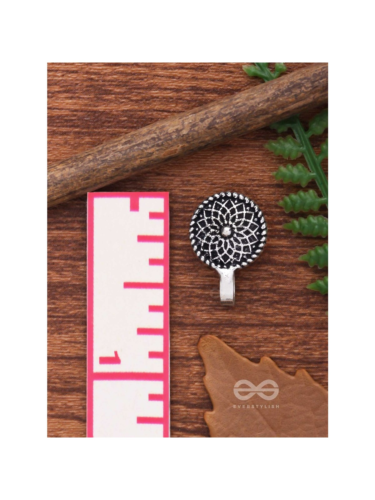 THE MANDALA MAGIC - OXIDISED NON-PIERCED NOSERING