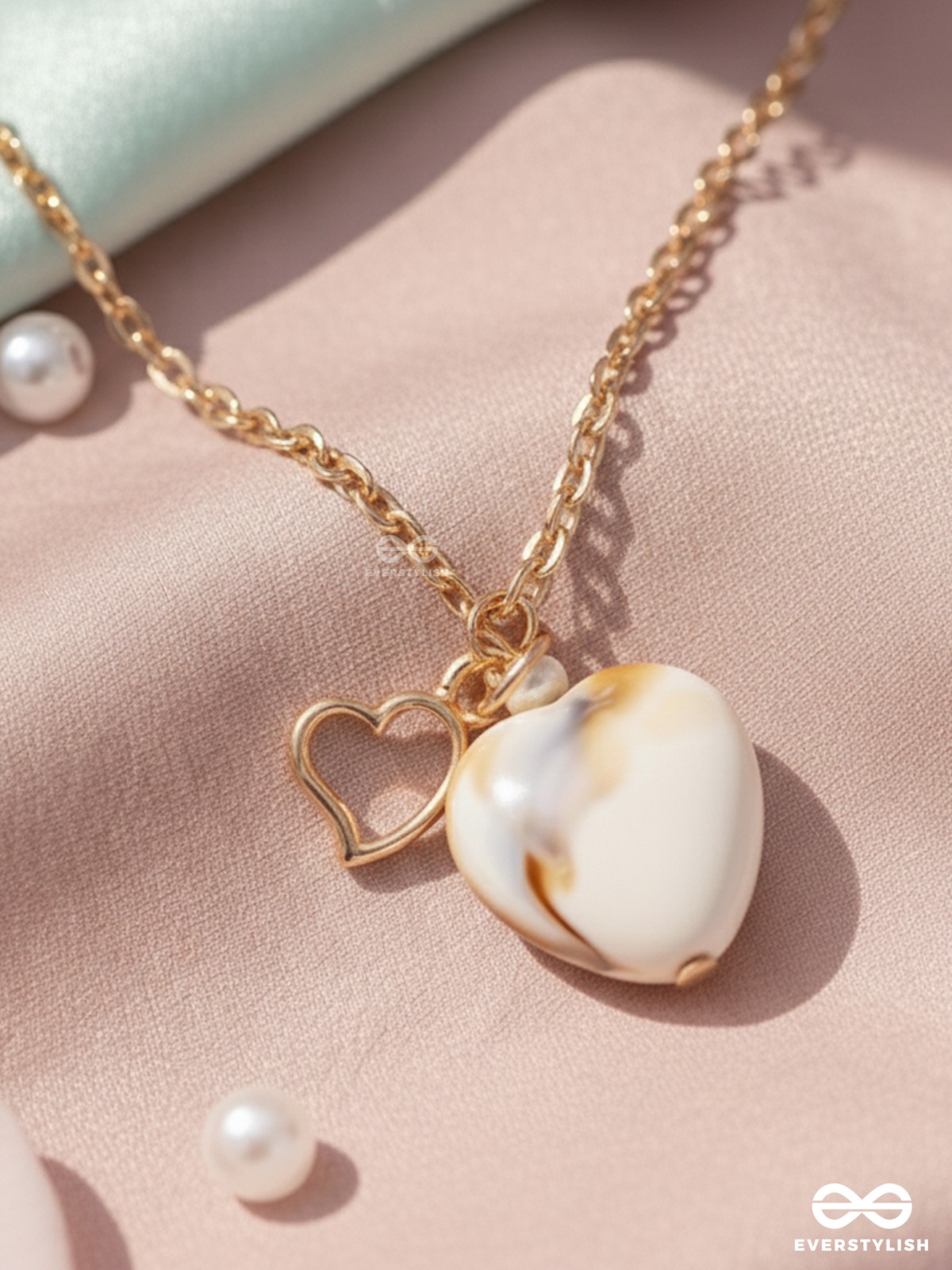 The Beach Romance- Golden Embellished Necklace With Anti-Tarnish Coating