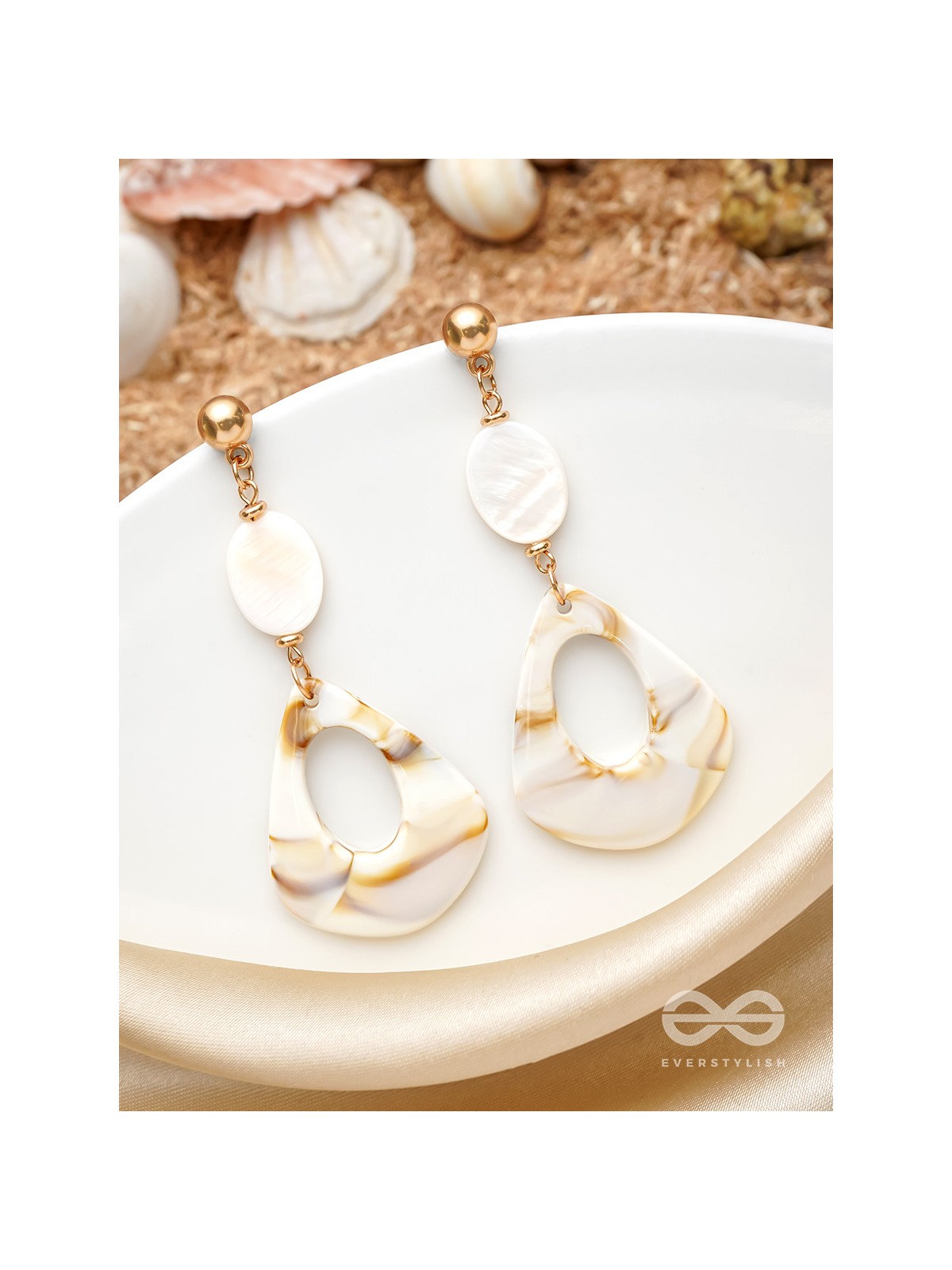 The Seashell Heart- Golden Embellished Earrings