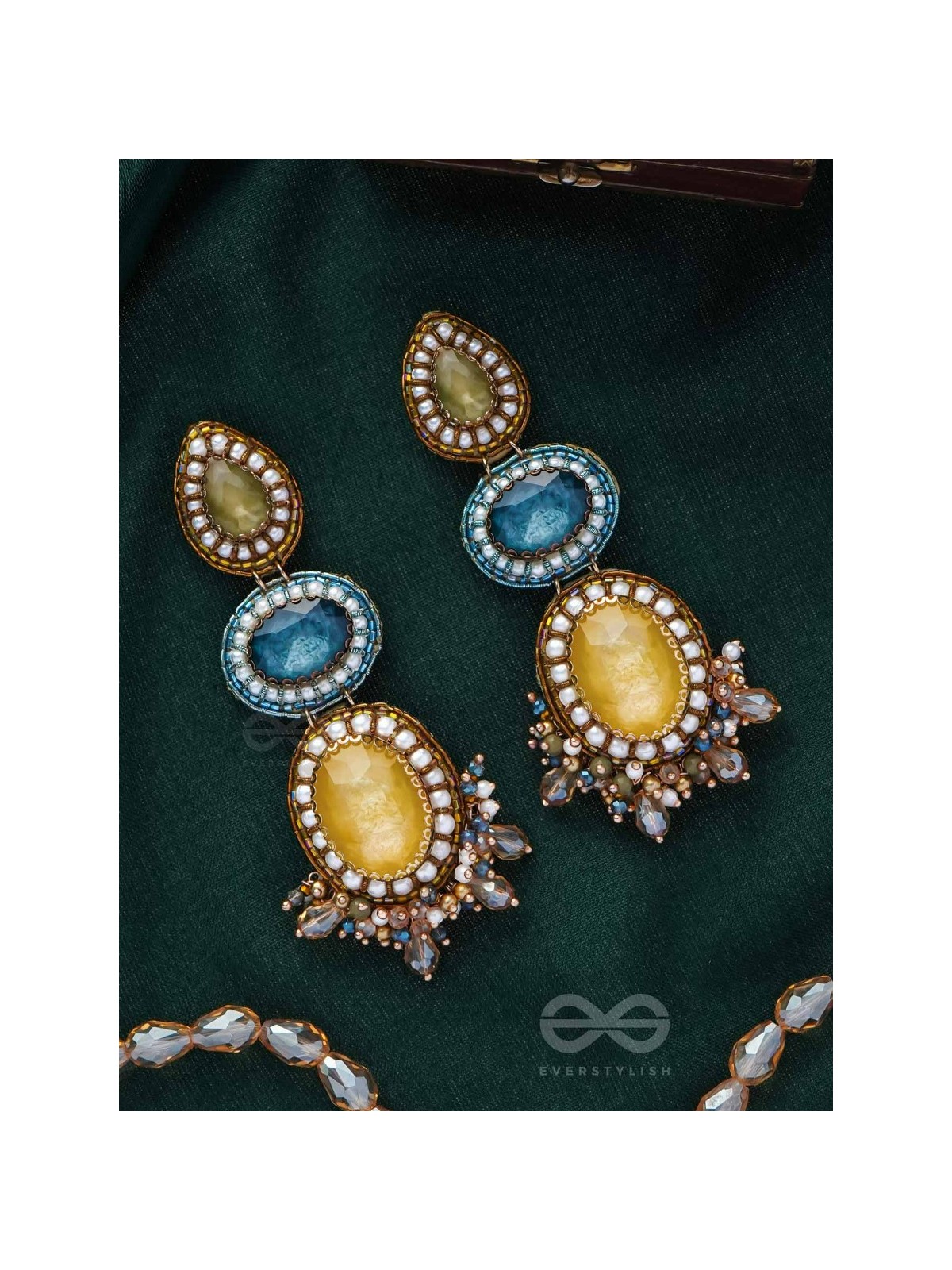 Sulokaneeya - Admirable Beauty - Stones, Glass Drops And Beads Hand Embroidered Earrings
