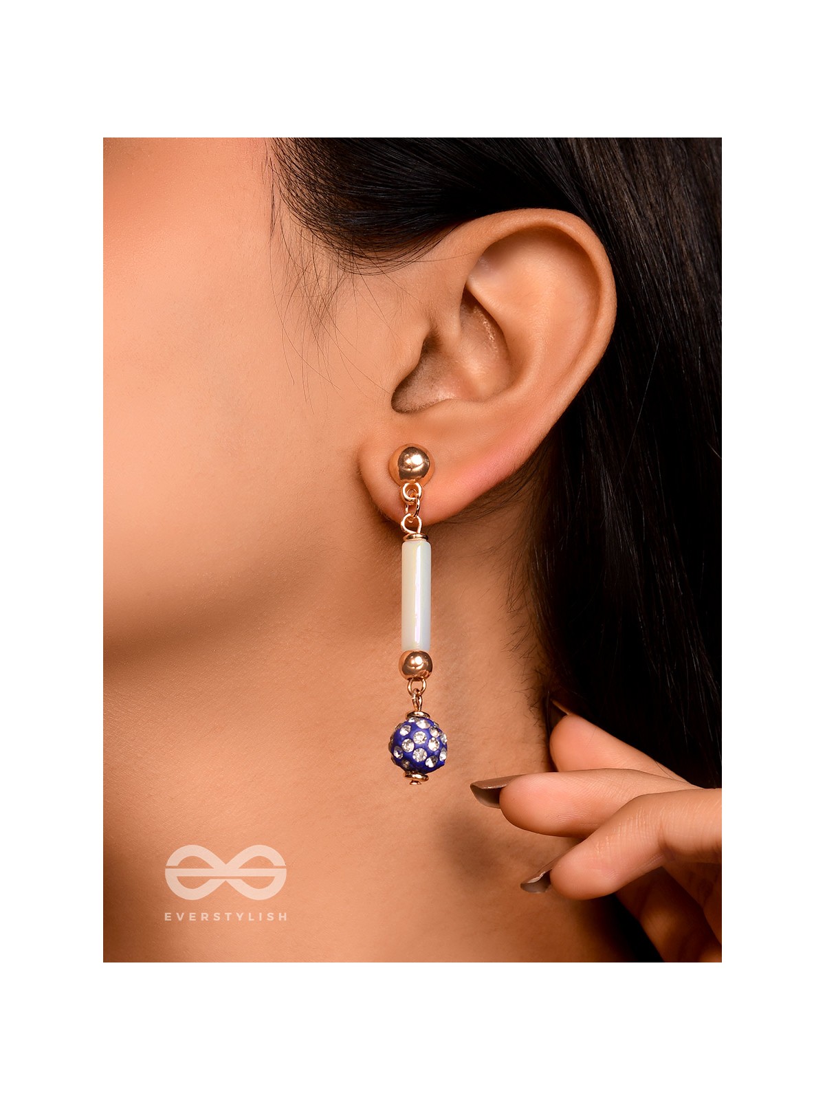 The Glittery Globe- Golden Embellished Earrings