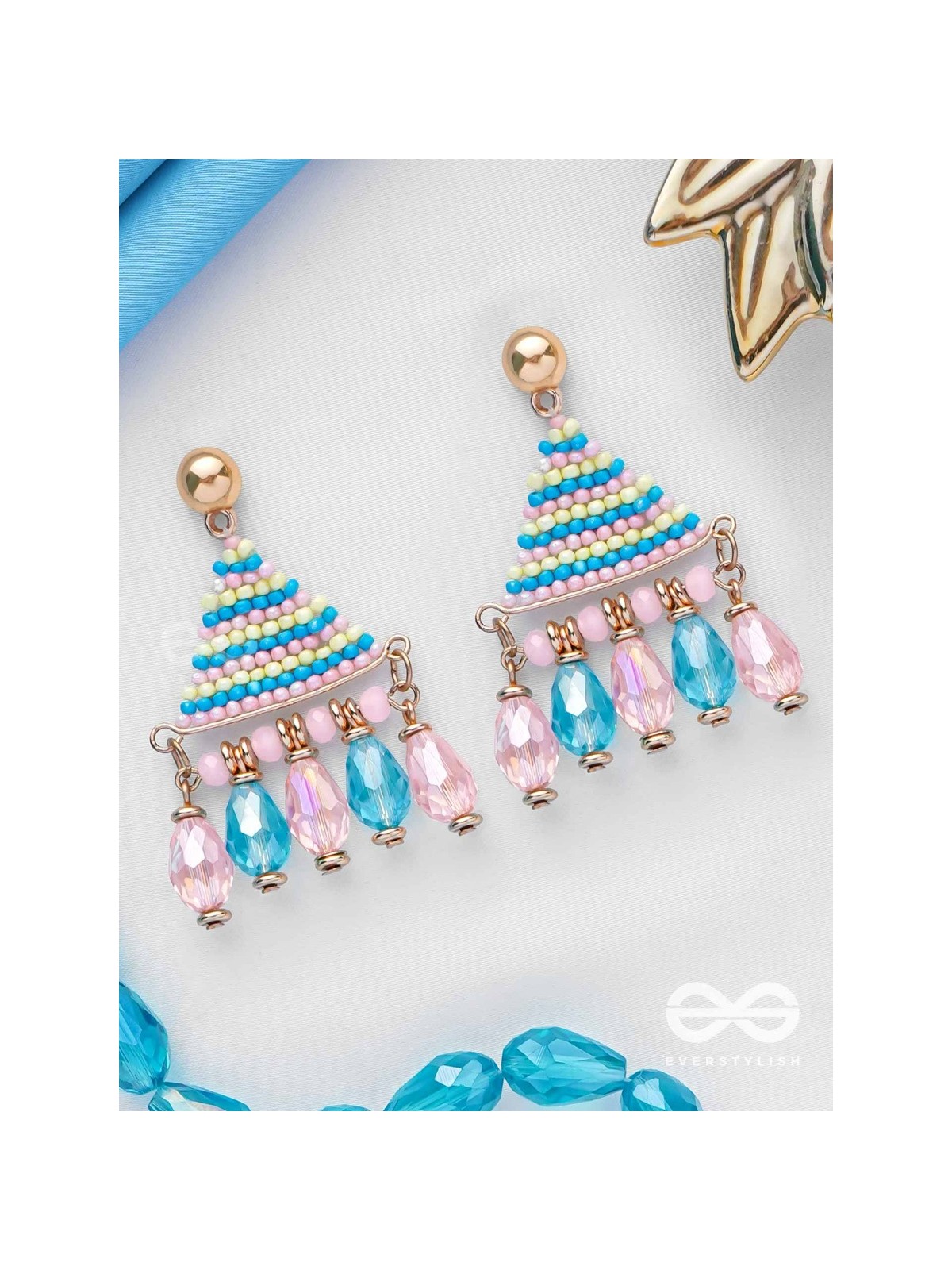 THE SUMMER SKY - GOLDEN EMBELLISHED EARRINGS