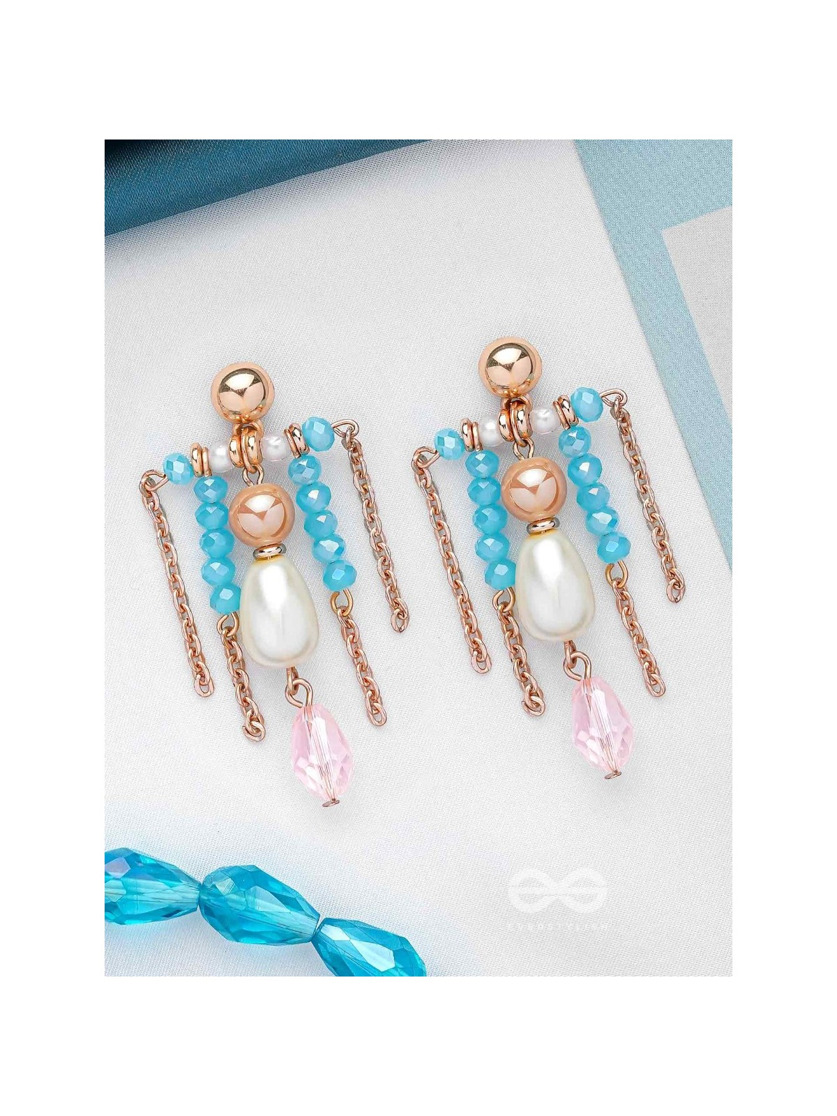 THE SHIMMERING SEAS - ELEGANT DROP EARRINGS