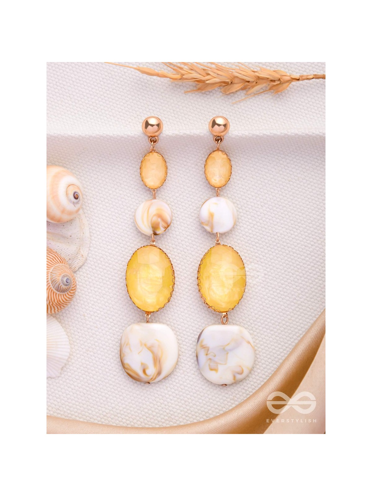 SUN-KISSED SHELL - CLASSIC DROP EARRINGS