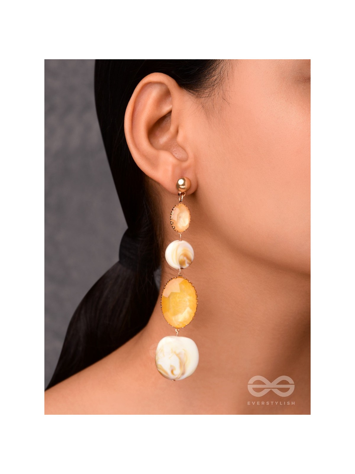 SUN-KISSED SHELL - CLASSIC DROP EARRINGS