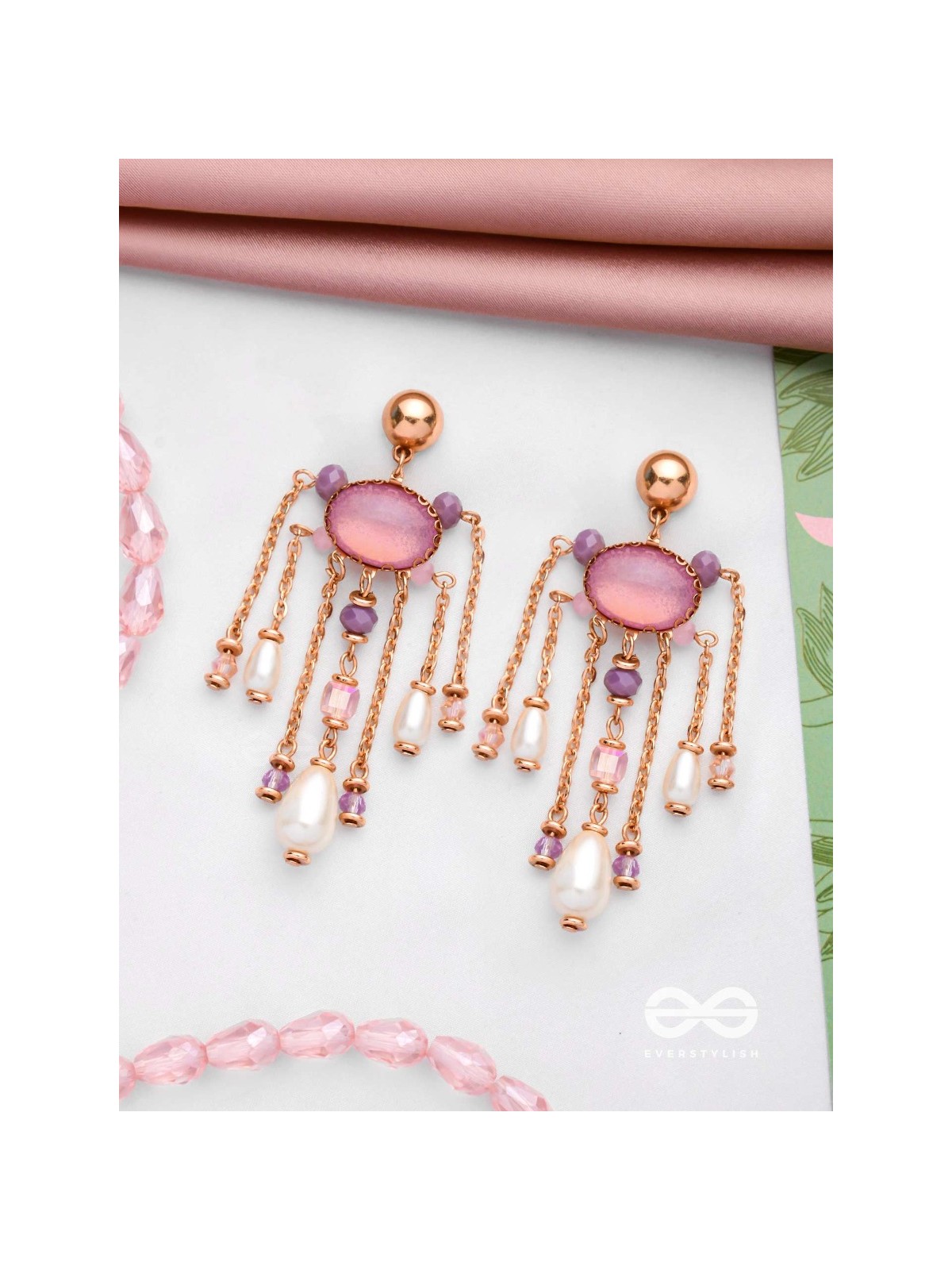 THE SHOWER OF ELEGANCE - CLASSIC PEARL EARRINGS