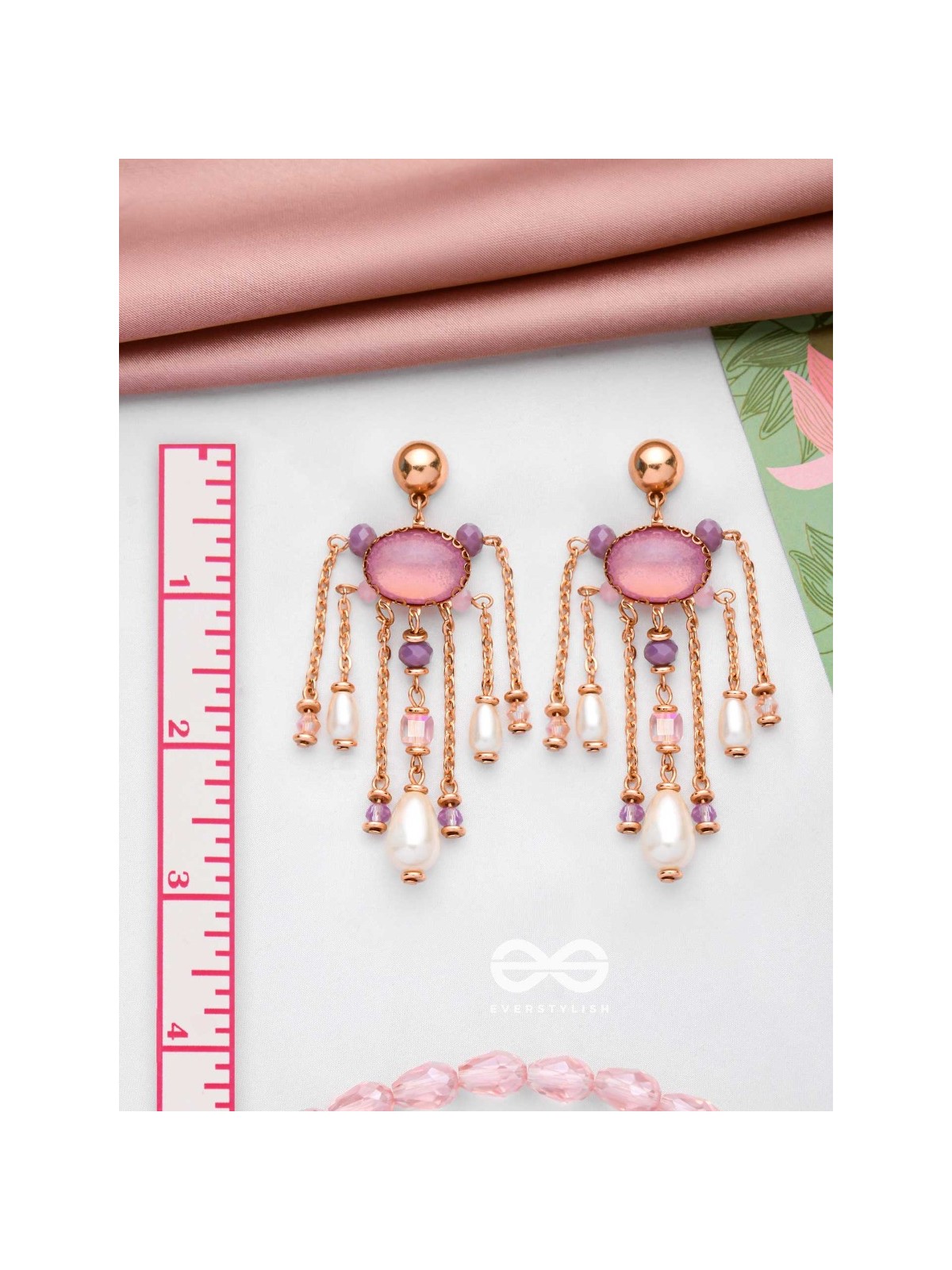 THE SHOWER OF ELEGANCE - CLASSIC PEARL EARRINGS