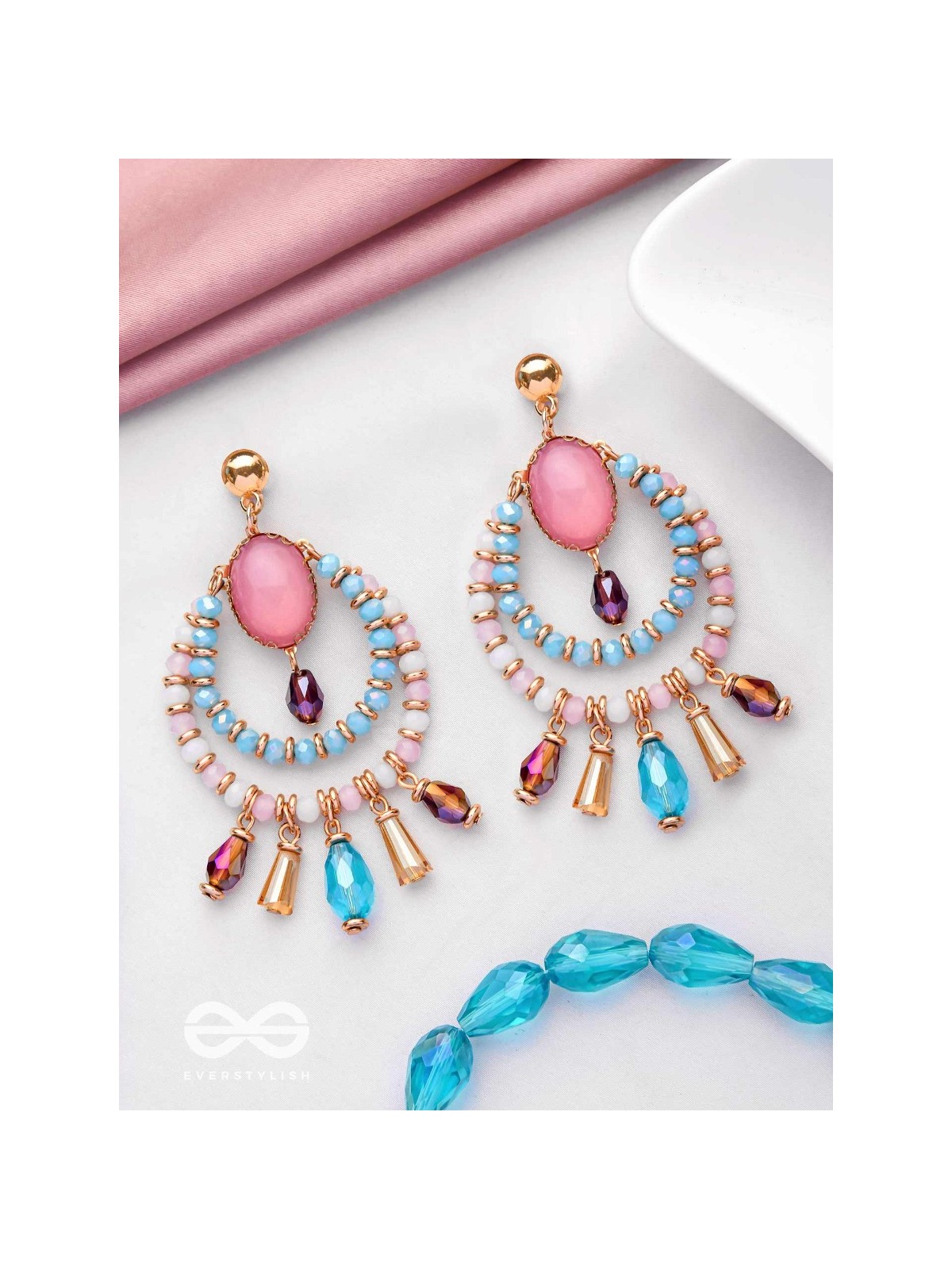 LUSTROUS SKY CIRCLES - GOLDEN DROP EARRINGS 