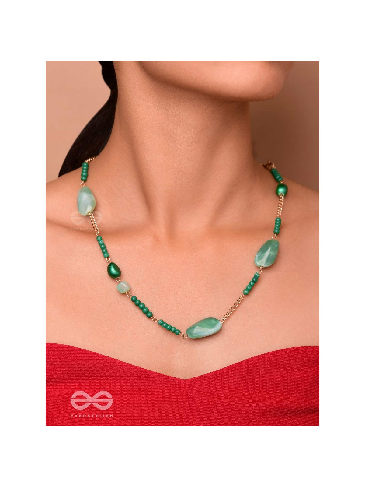 The Mossy Cascade - Bold Golden Neckpiece With Anti-Tarnish Coating 