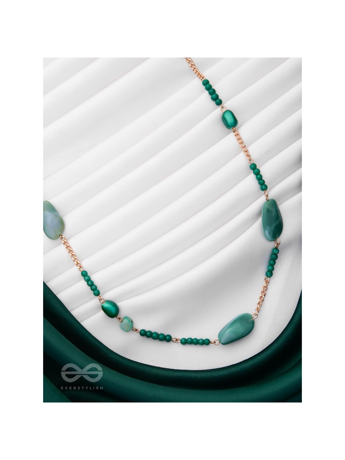 The Mossy Cascade - Bold Golden Neckpiece With Anti-Tarnish Coating 