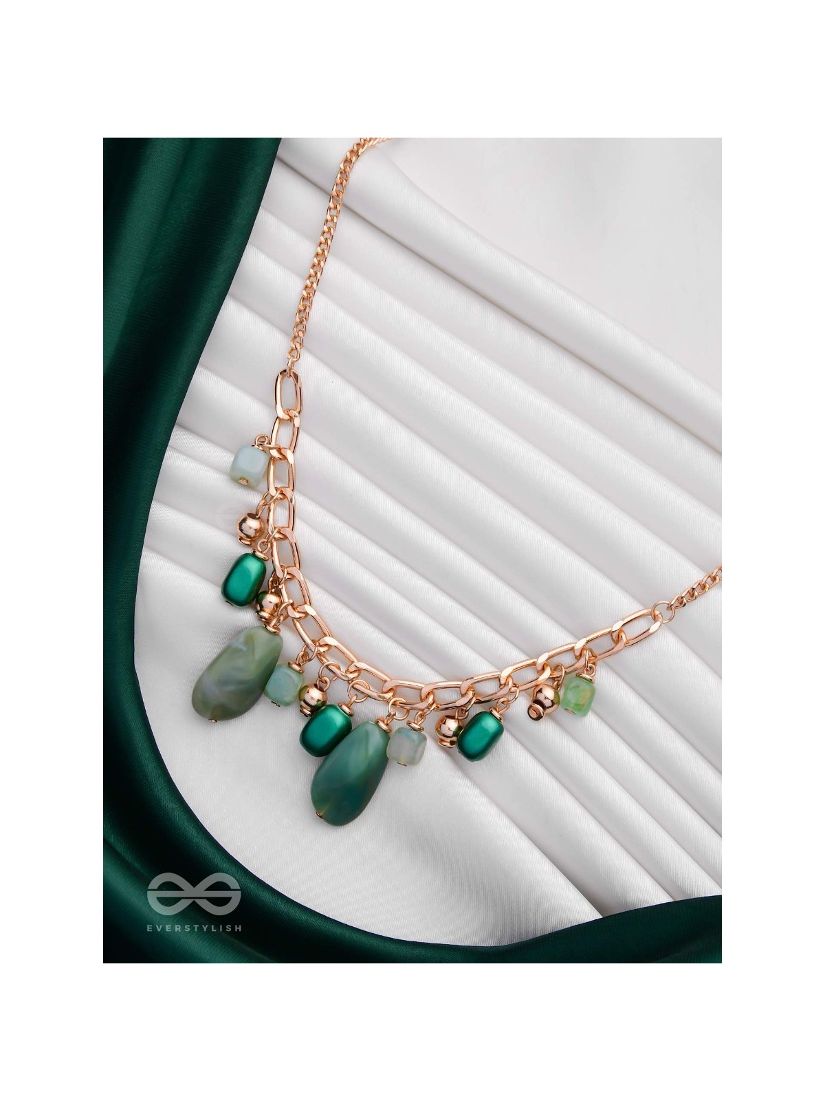 The Green Dream - Golden Chunky Neckpiece With Anti-Tarnish Coating 