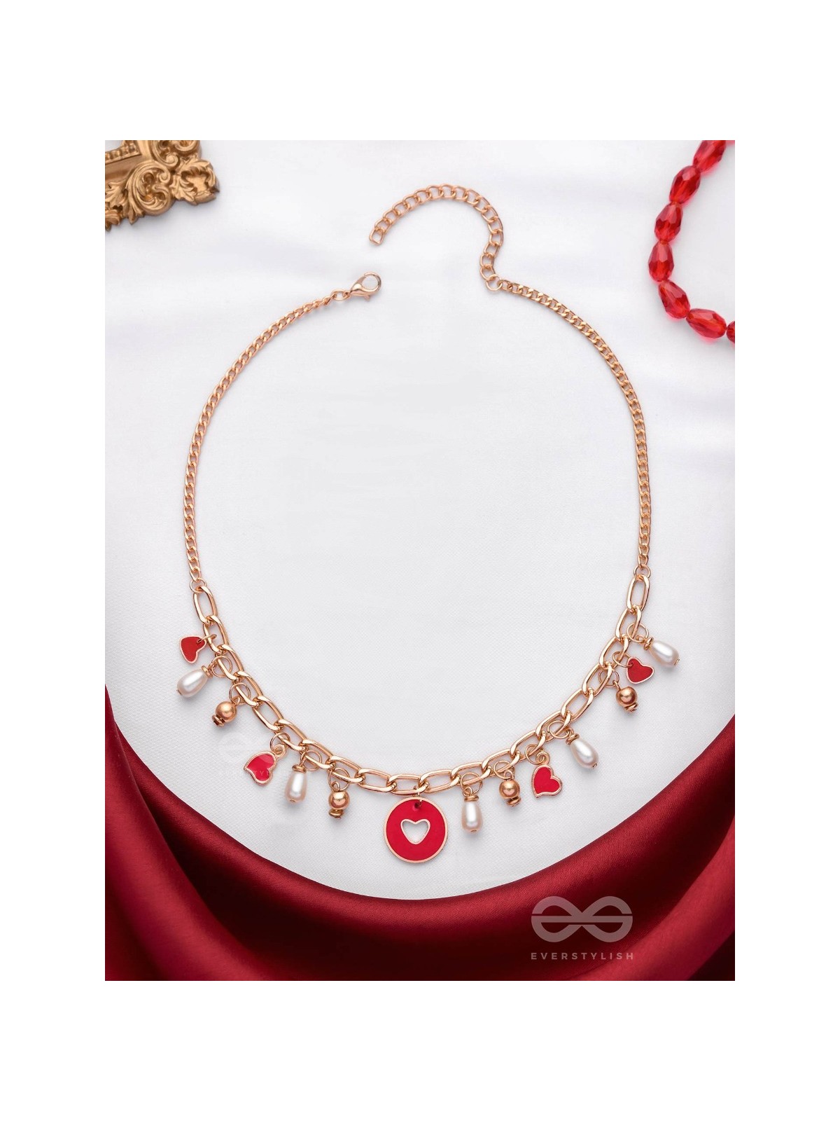 The Scarlet Affair - Cute Hearts Neckpiece With Anti-Tarnish Coating 