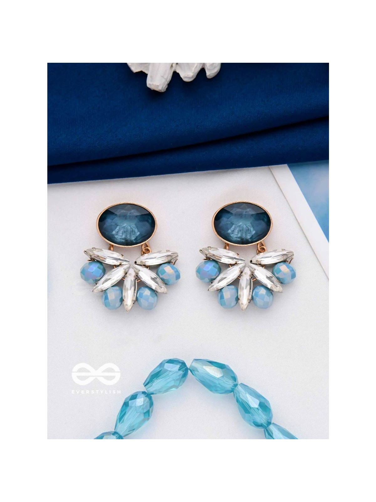 THE STARDUST SYMPHONY - CLASSIC AND ELEGANT DROP EARRINGS (BLUE)
