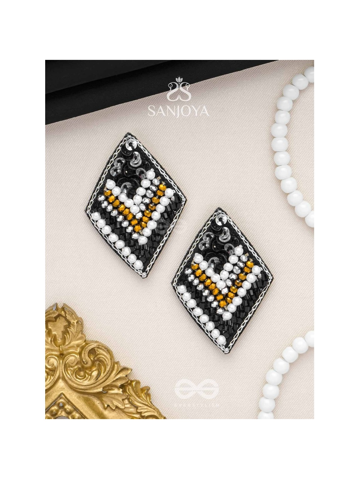 Anavila - The Night's Symphony - Sequins, Cutdana And Beads Hand Embroidered Stud Earrings (Black)