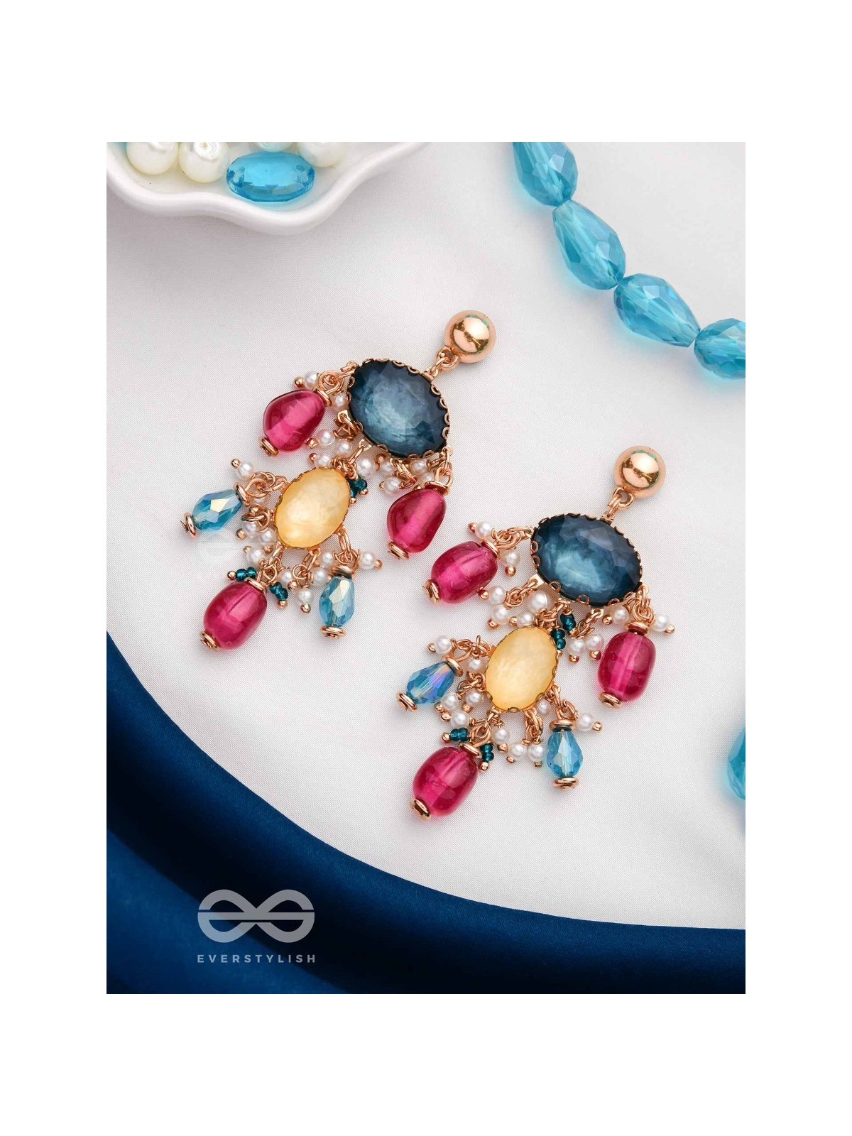 THE JAZZBERRY SPARKLES - GOLDEN EMBELLISHED EARRINGS