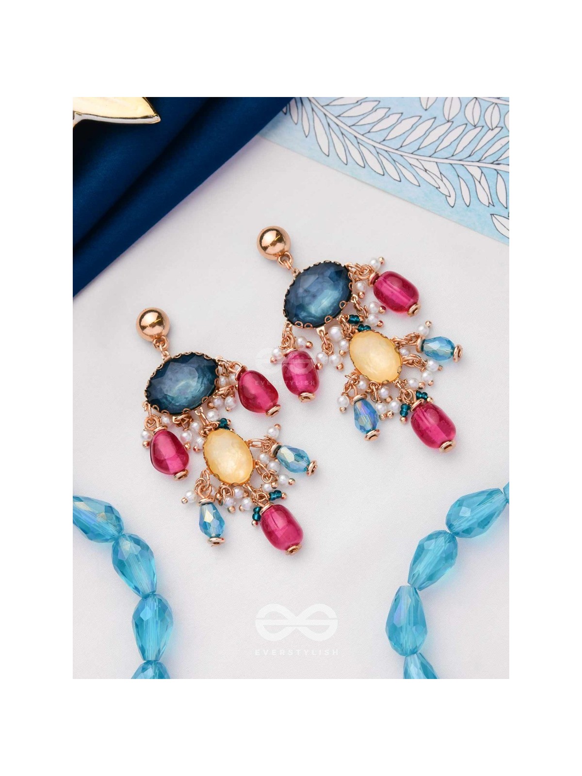 THE JAZZBERRY SPARKLES - GOLDEN EMBELLISHED EARRINGS