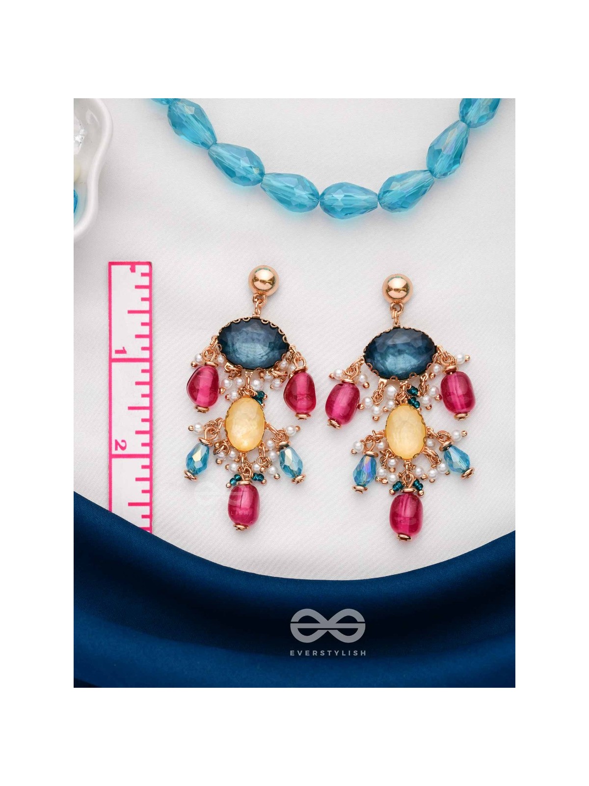 THE JAZZBERRY SPARKLES - GOLDEN EMBELLISHED EARRINGS