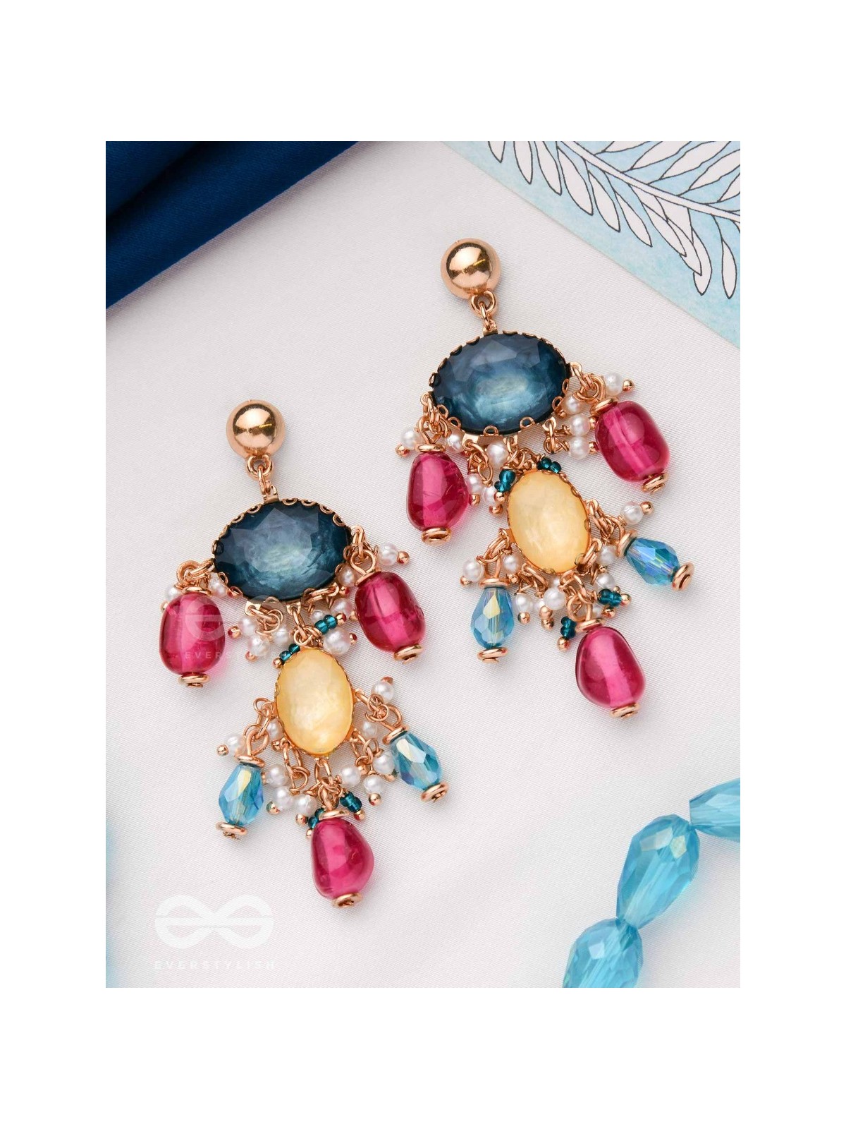 THE JAZZBERRY SPARKLES - GOLDEN EMBELLISHED EARRINGS