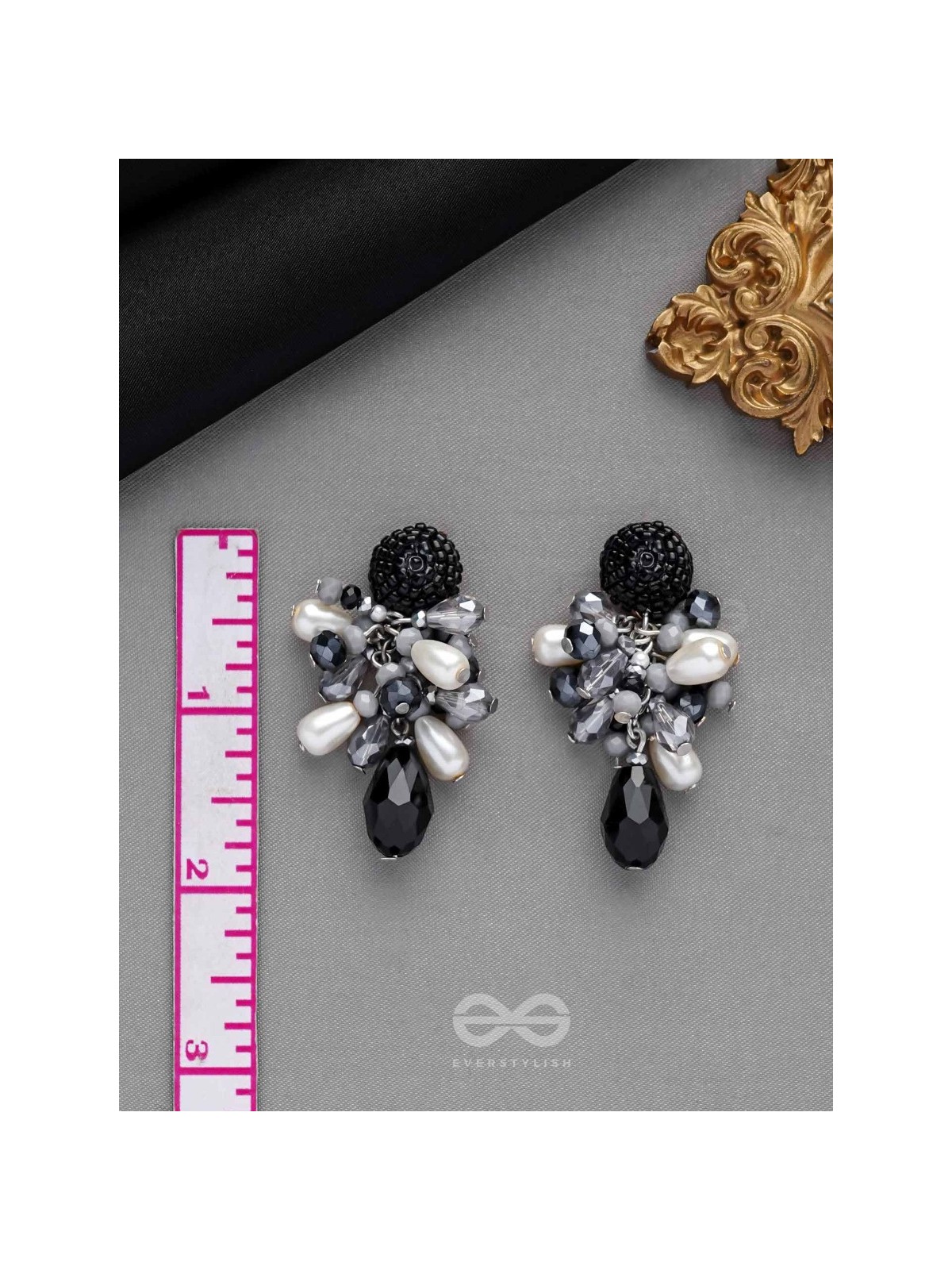 ESCAPING THE NIGHT- BLACK AND GRAY DROP EARRINGS
