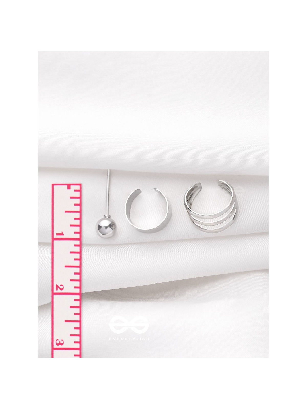 THE PERFECT TRIO -  TWO EARCUFF & ONE STUD (ONE EAR)(SILVER)