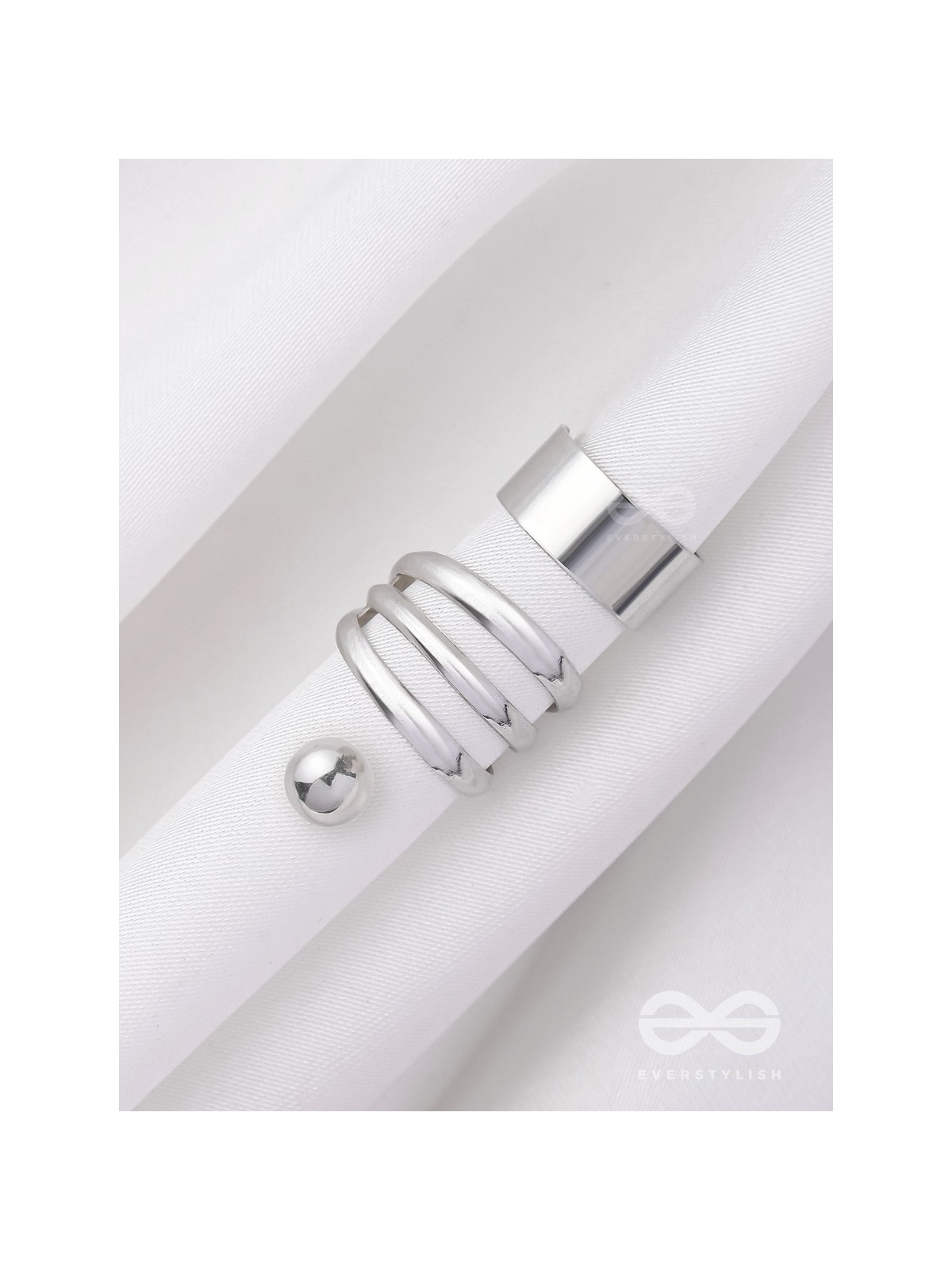 THE PERFECT TRIO -  TWO EARCUFF & ONE STUD (ONE EAR)(SILVER)