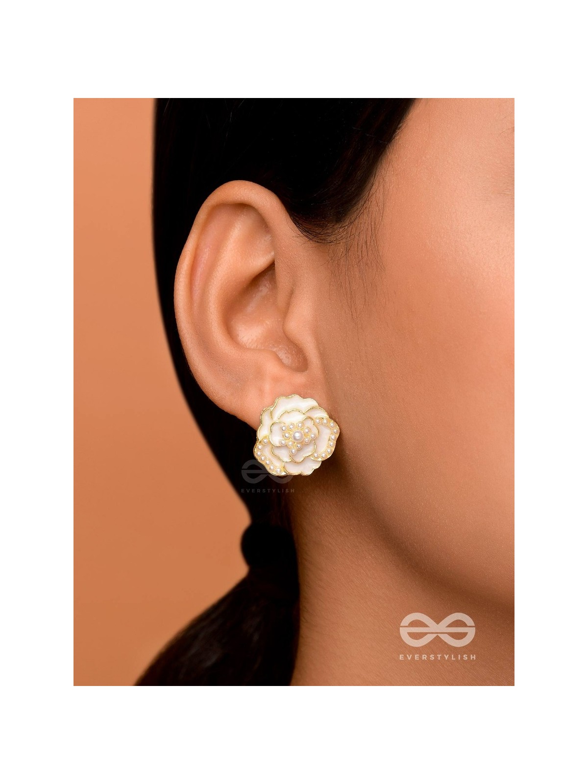 DEW DROPPED PEONIES - GOLDEN ENAMELLED STUDS (WHITE)