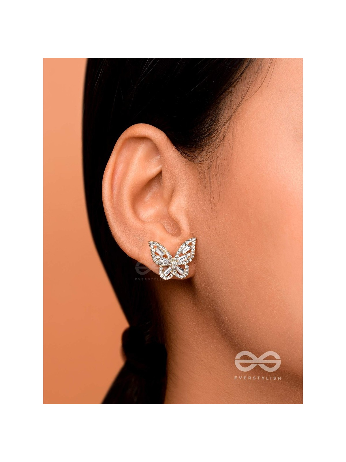 TWILIGHT FLUTTERBEAMS - GOLDEN SPARKLING STUDS