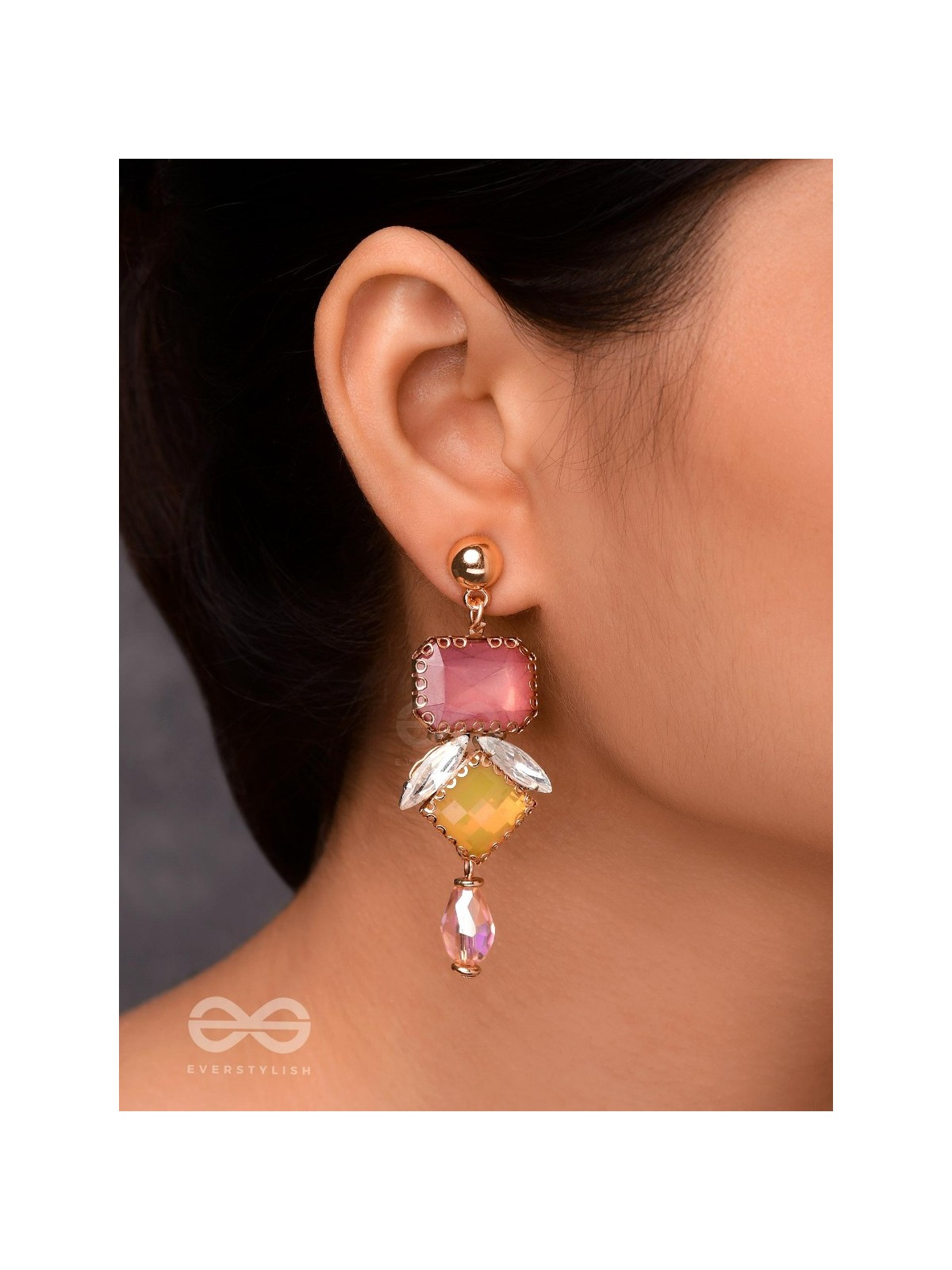 THE PLAYFUL PARADISE - CASUAL DROP EARRINGS